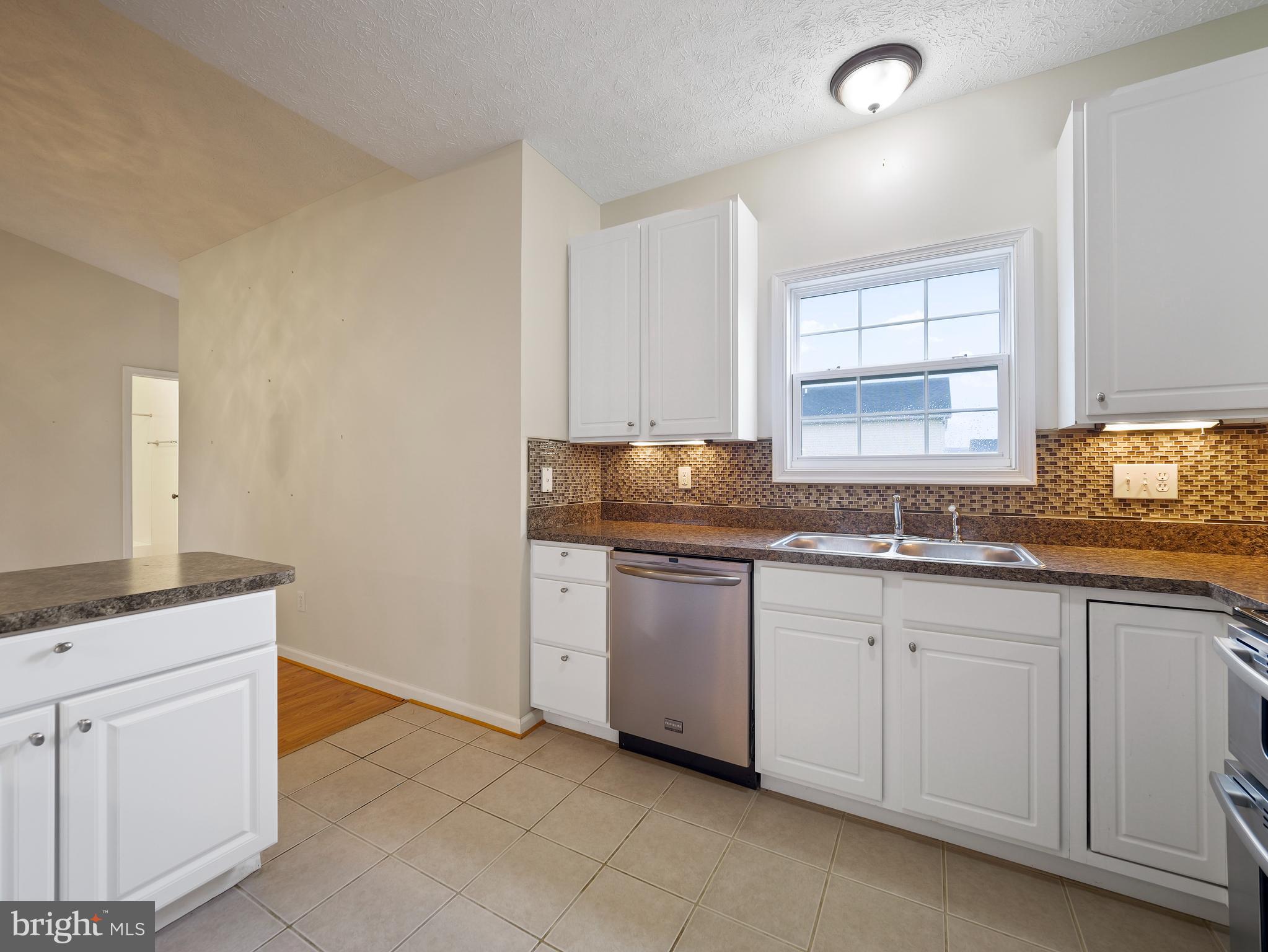 SUMMER HILL - Residential