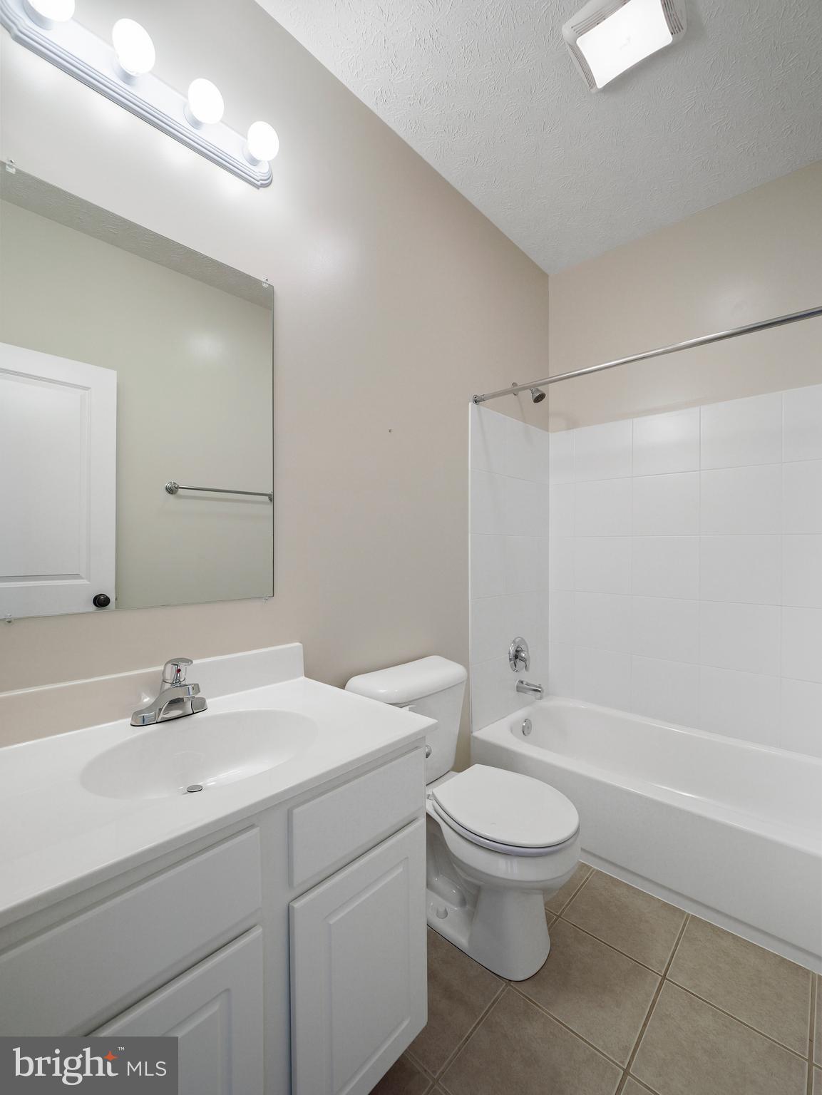 SUMMER HILL - Residential