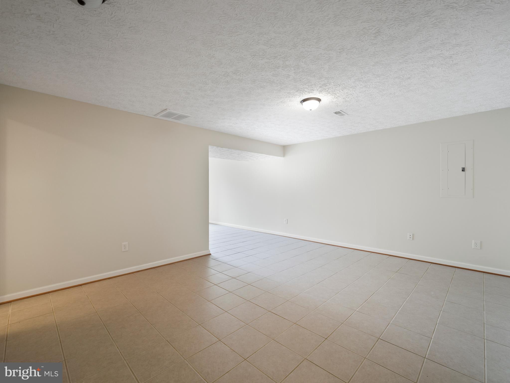 SUMMER HILL - Residential