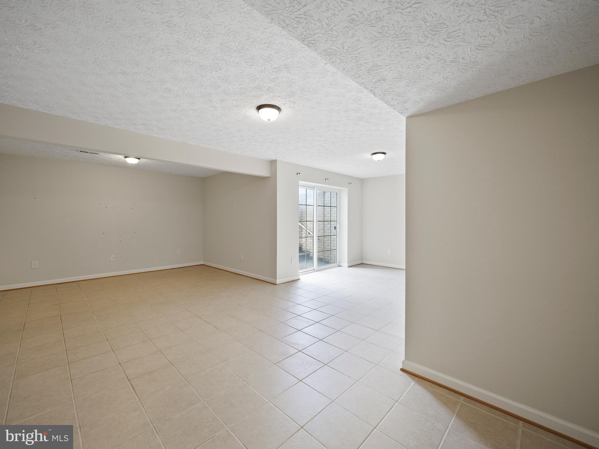 SUMMER HILL - Residential