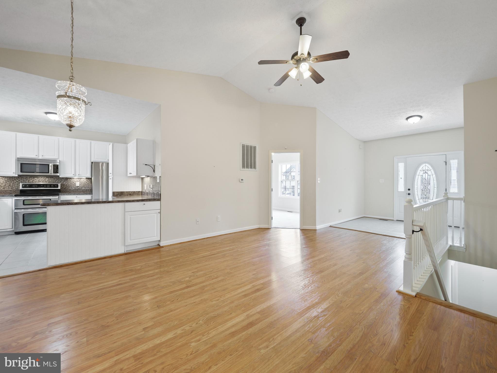 SUMMER HILL - Residential