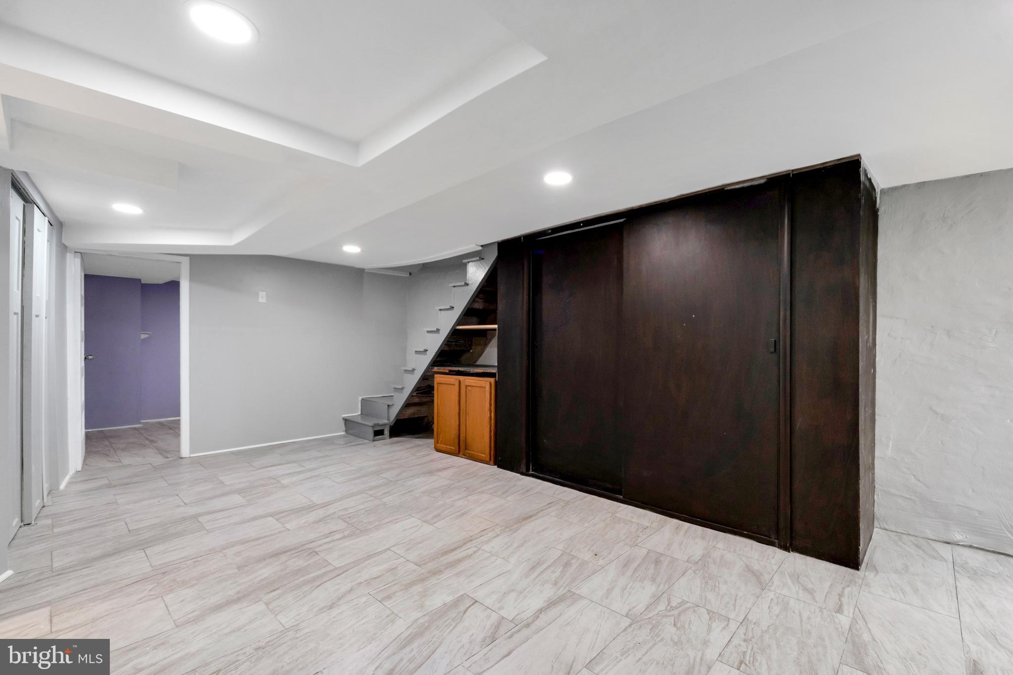 STONEHURST - Residential