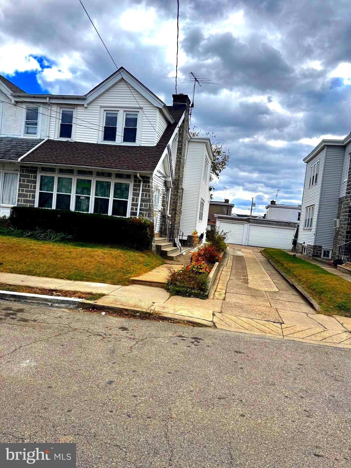 STONEHURST - Residential