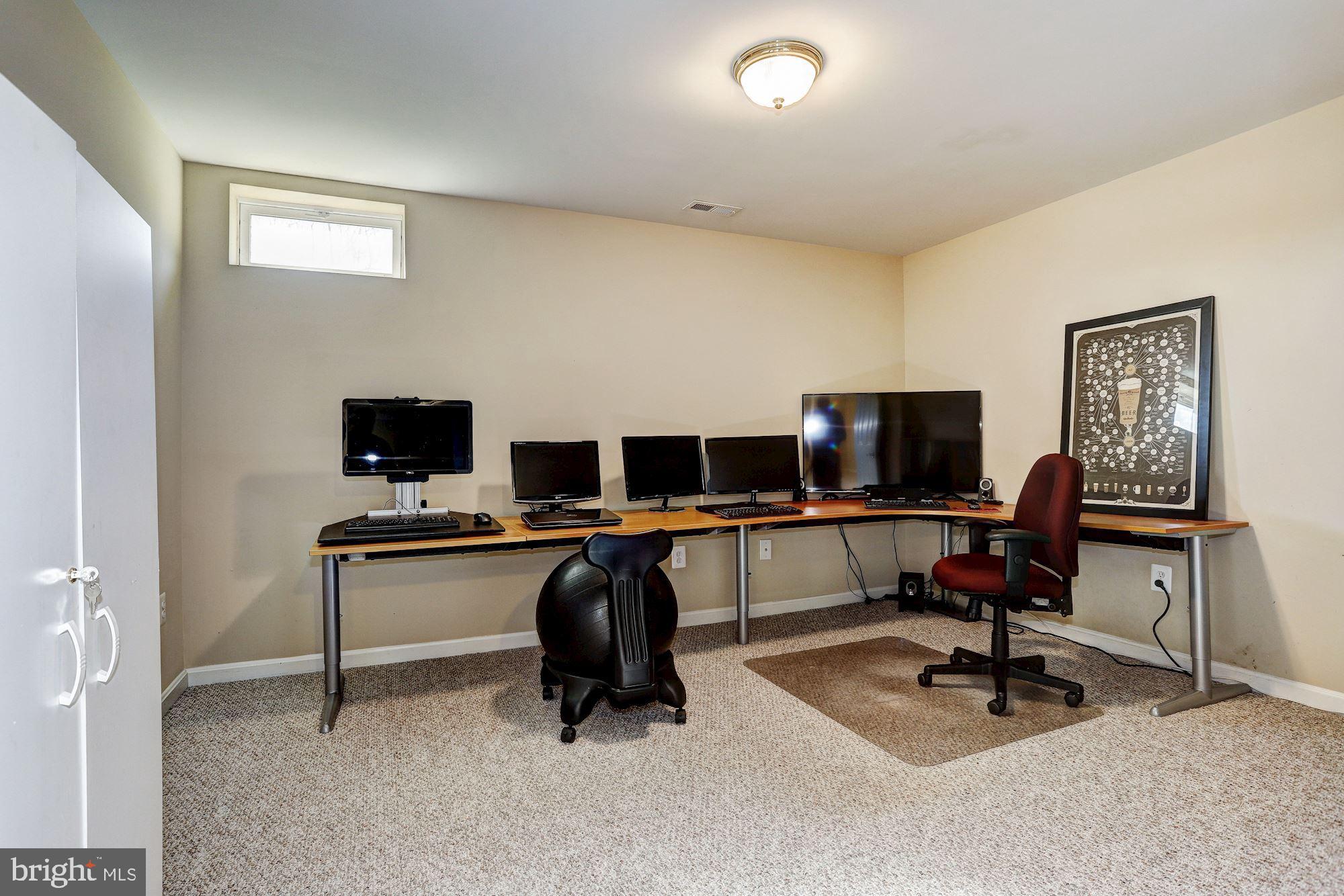 AUTUMN VIEW - Residential