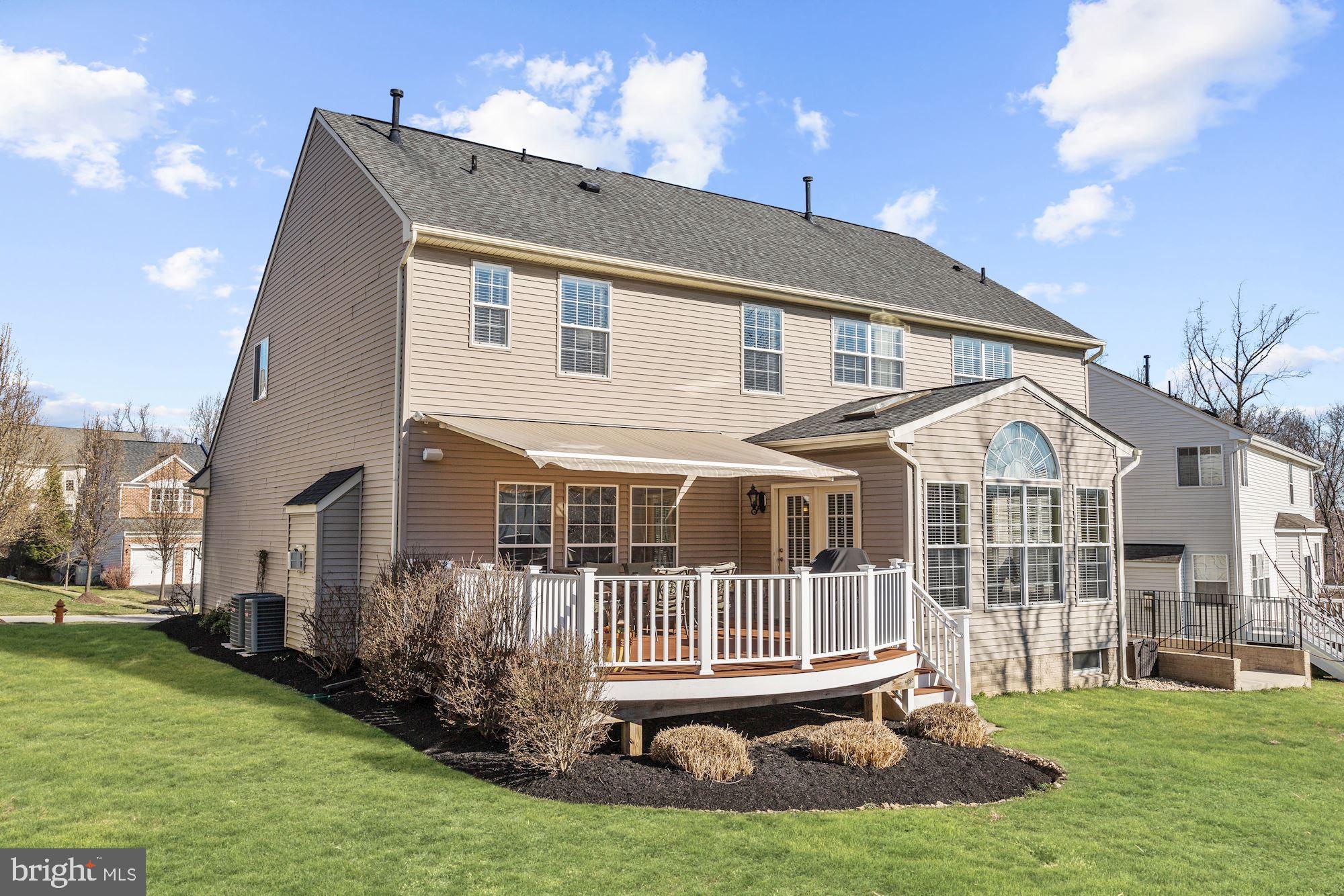 AUTUMN VIEW - Residential