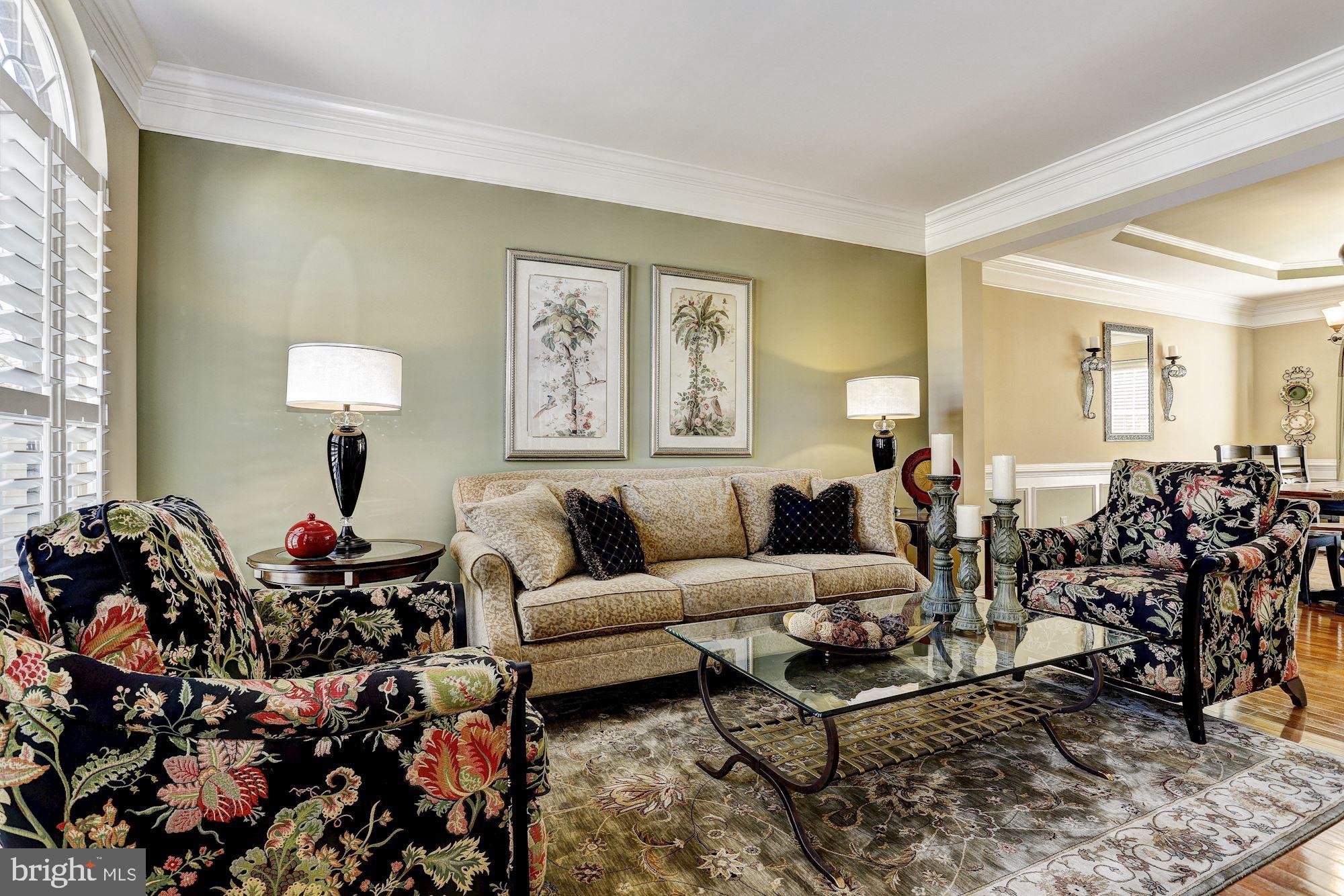 AUTUMN VIEW - Residential