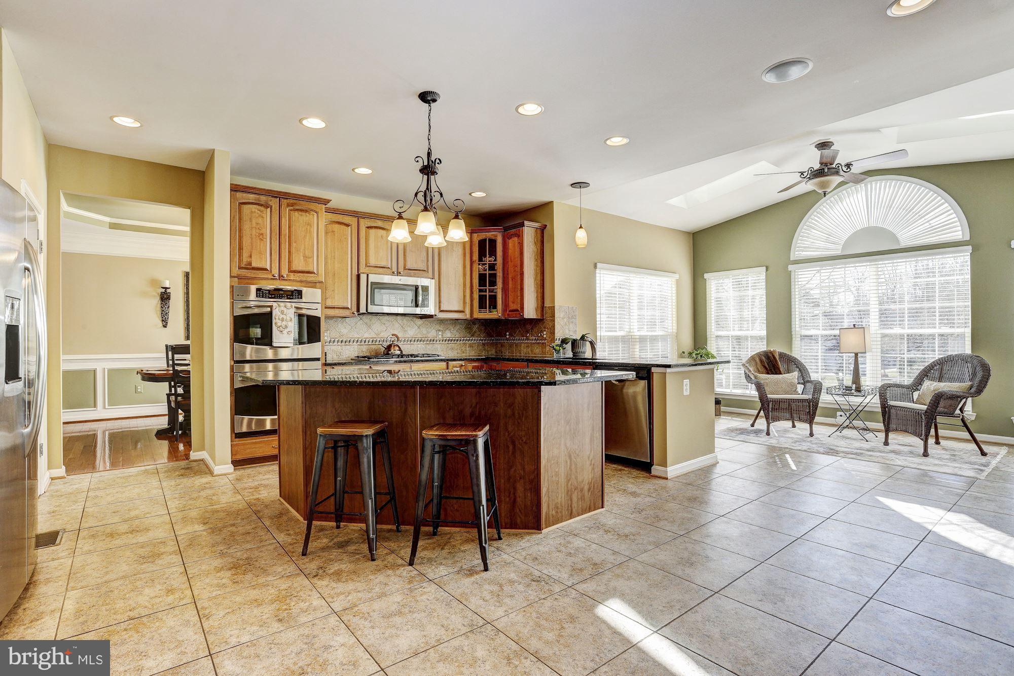 AUTUMN VIEW - Residential