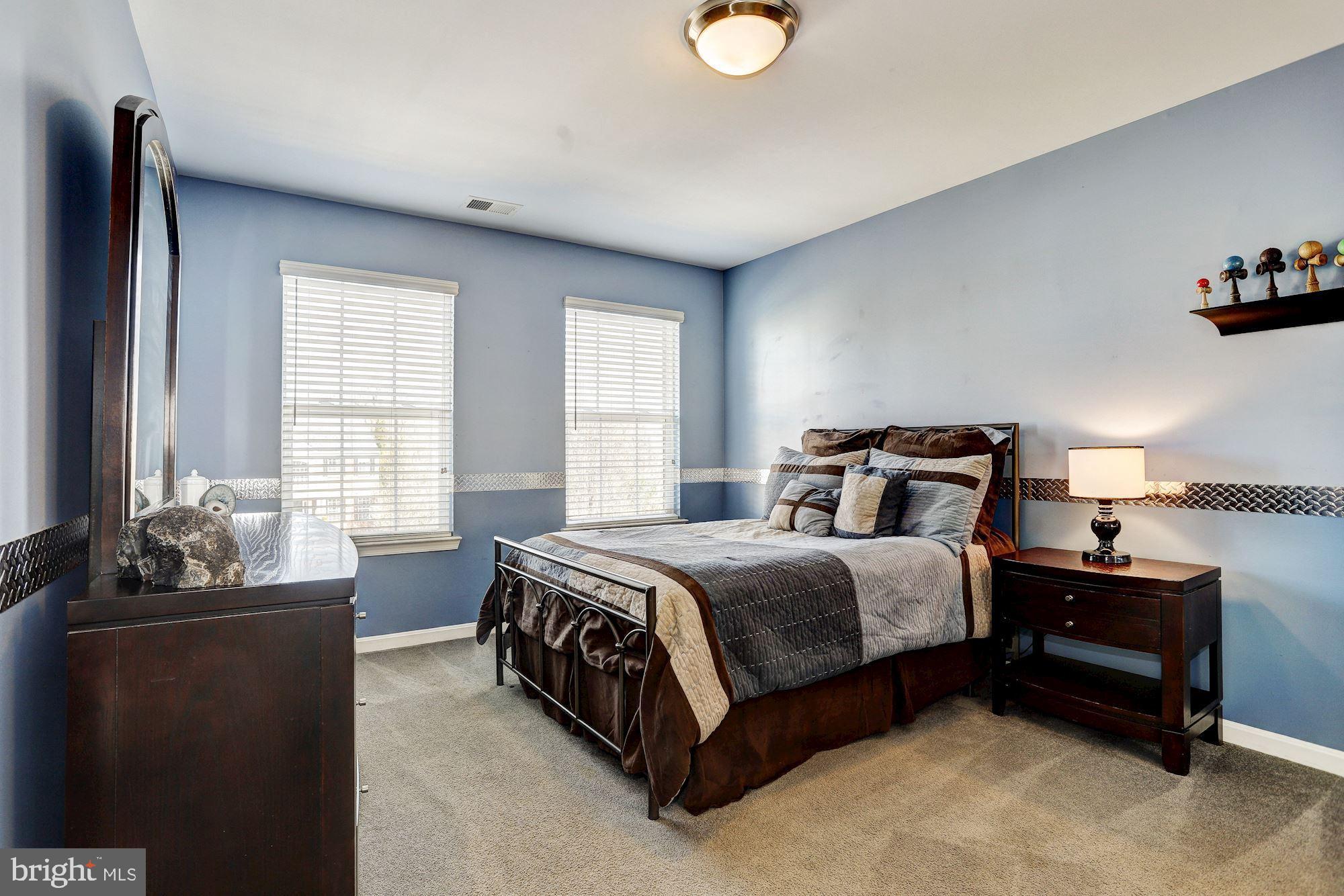 AUTUMN VIEW - Residential