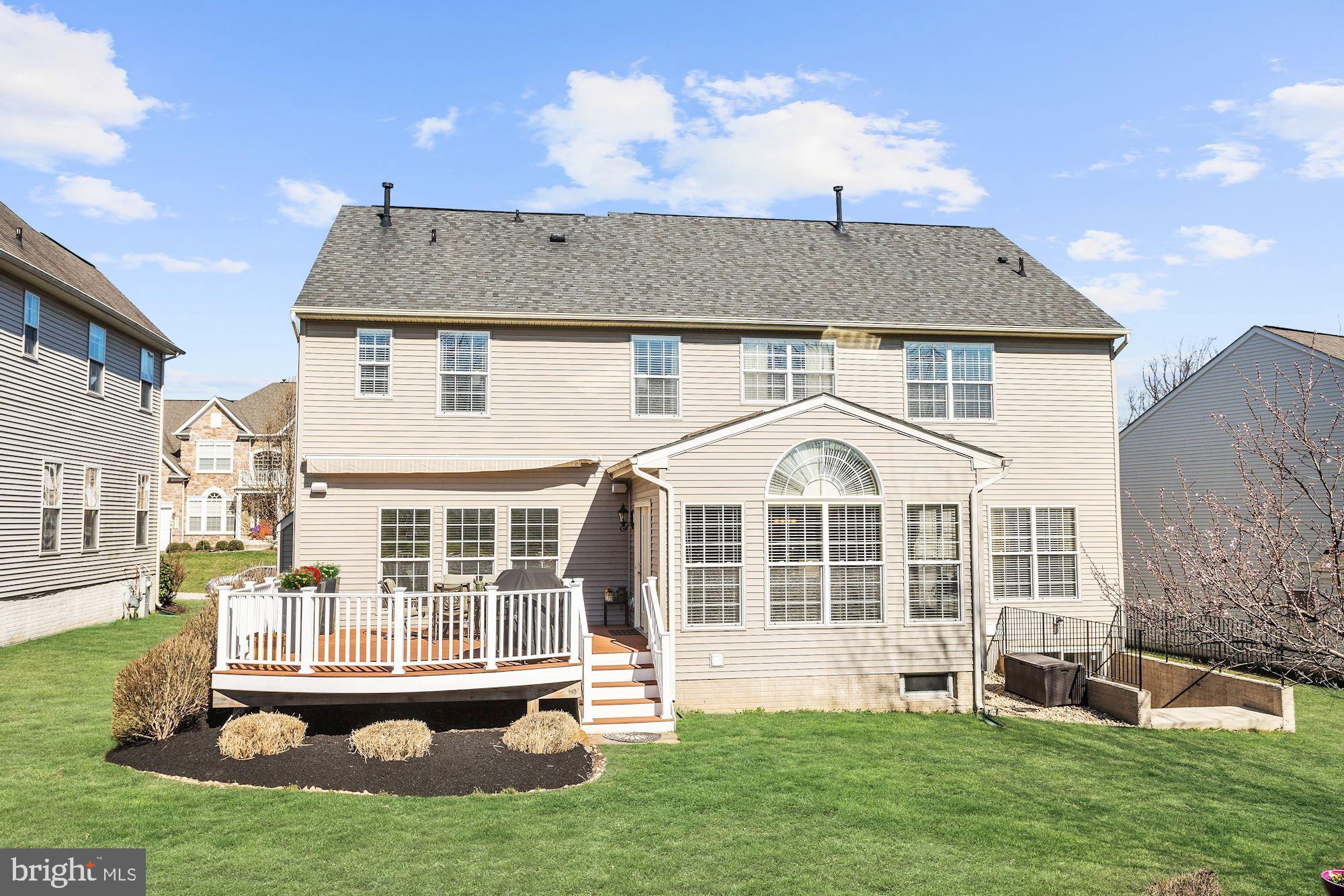 AUTUMN VIEW - Residential