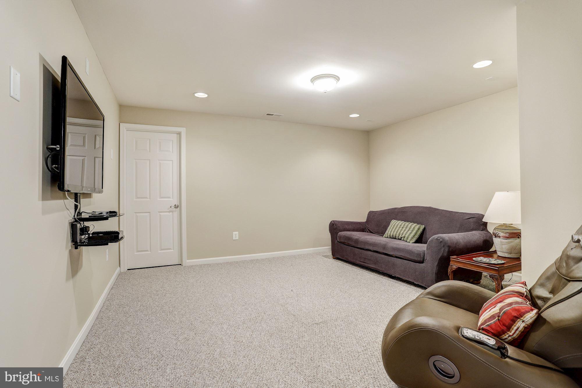 AUTUMN VIEW - Residential