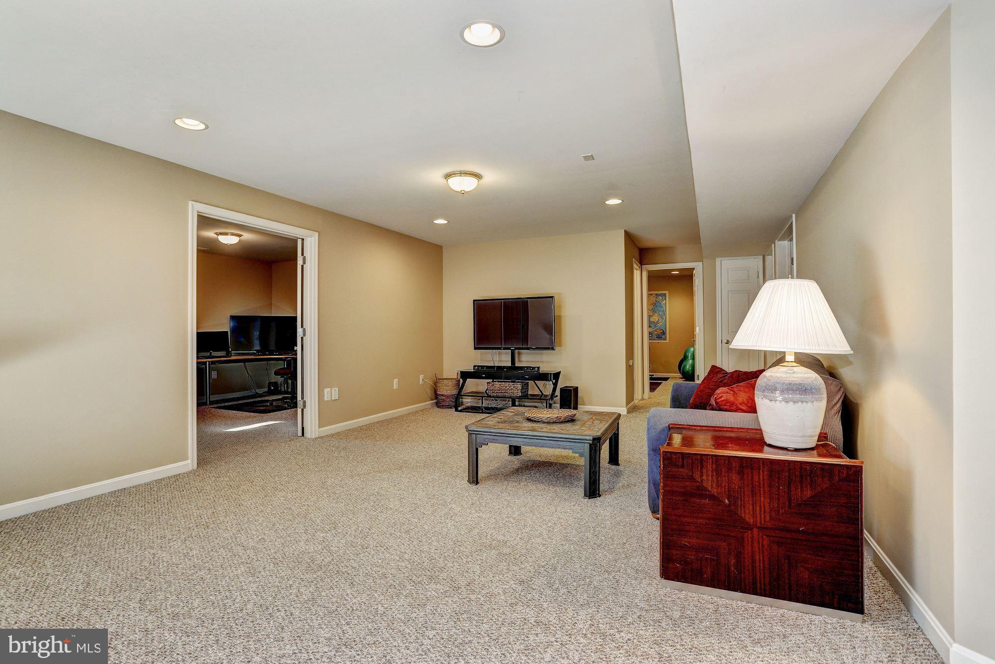 AUTUMN VIEW - Residential