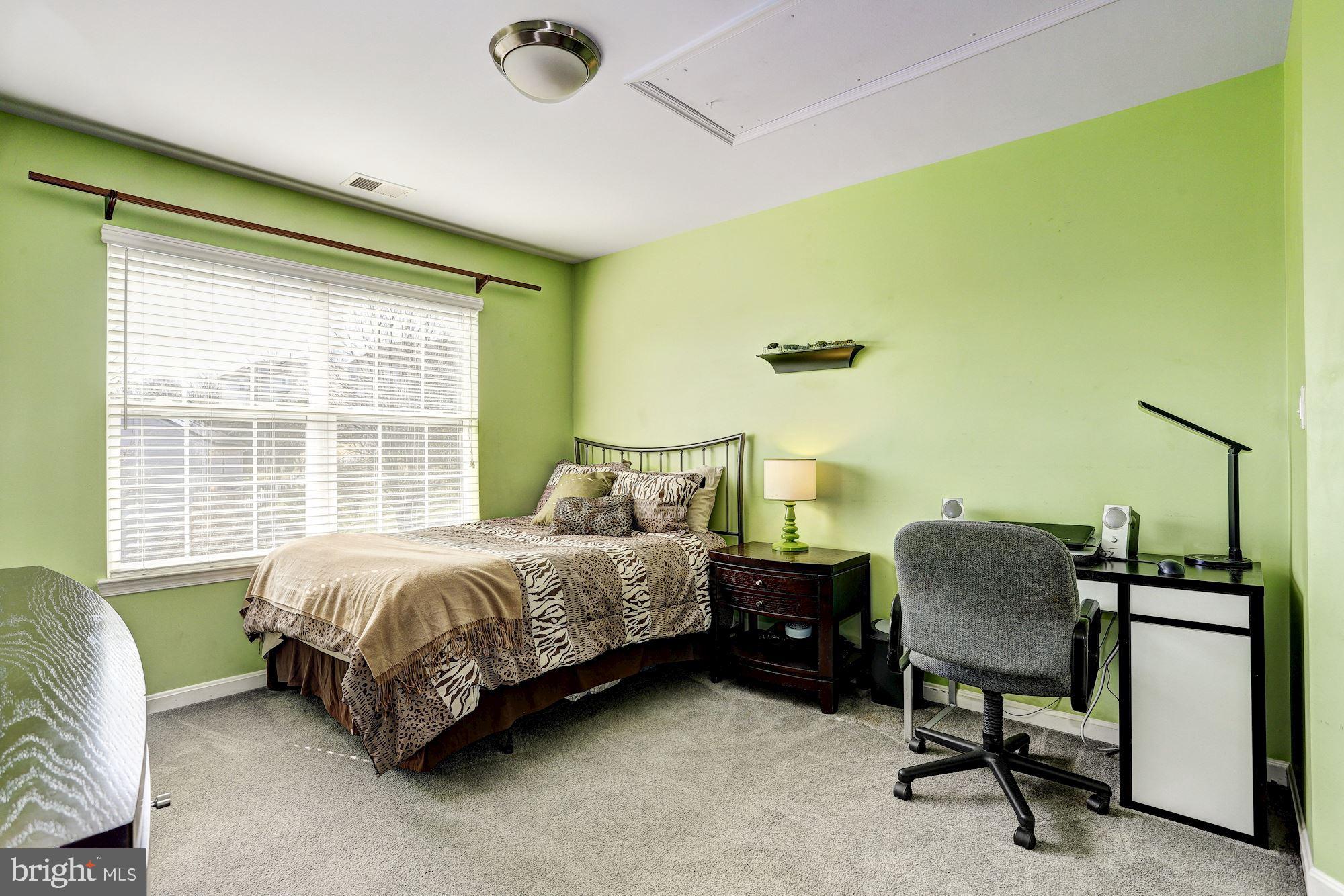 AUTUMN VIEW - Residential