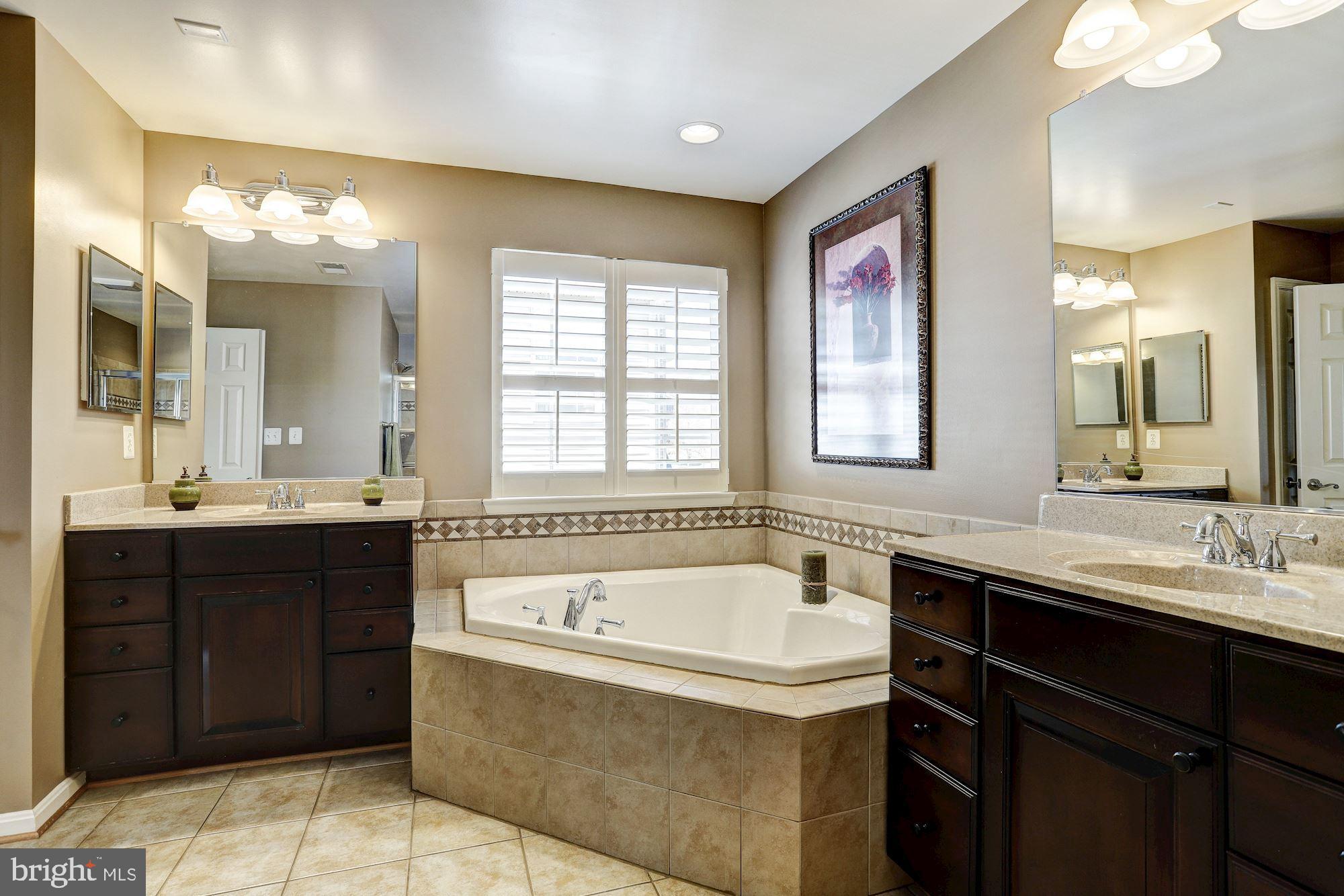 AUTUMN VIEW - Residential