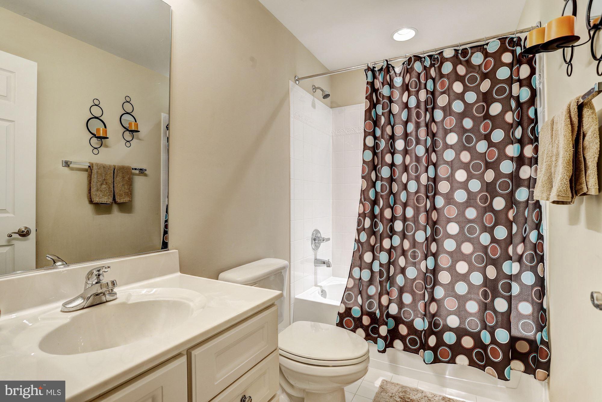 AUTUMN VIEW - Residential