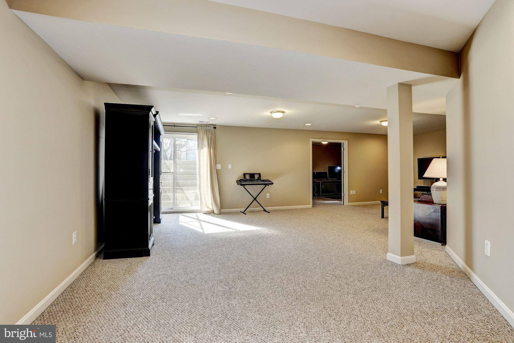 AUTUMN VIEW - Residential