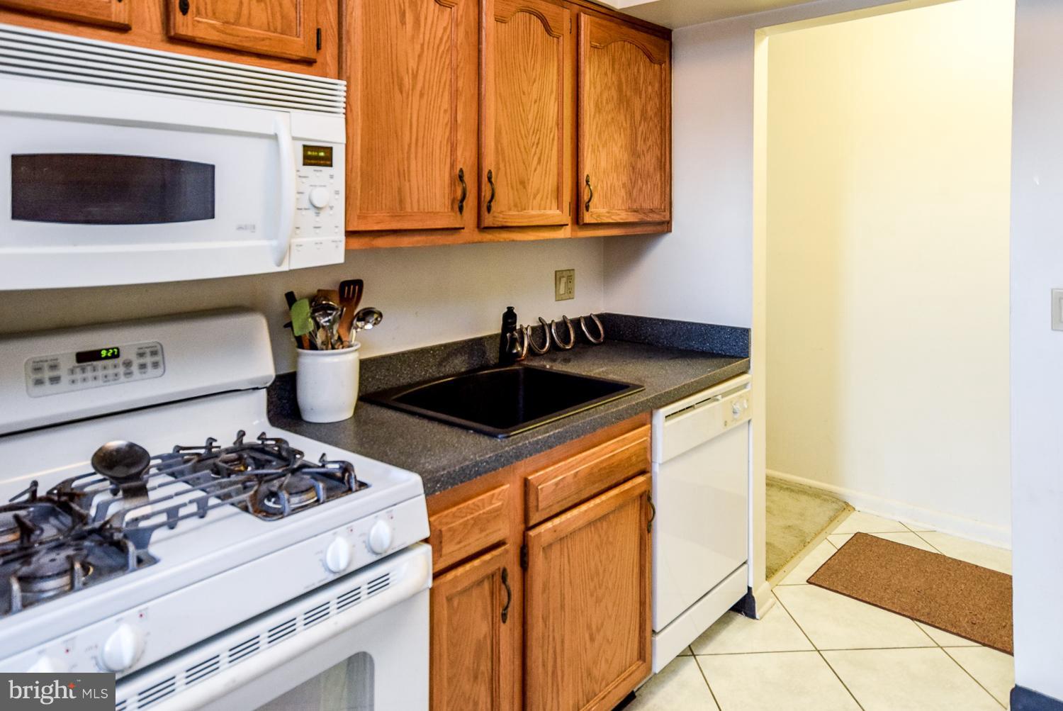 VILLAGE OF LONG REACH - Residential