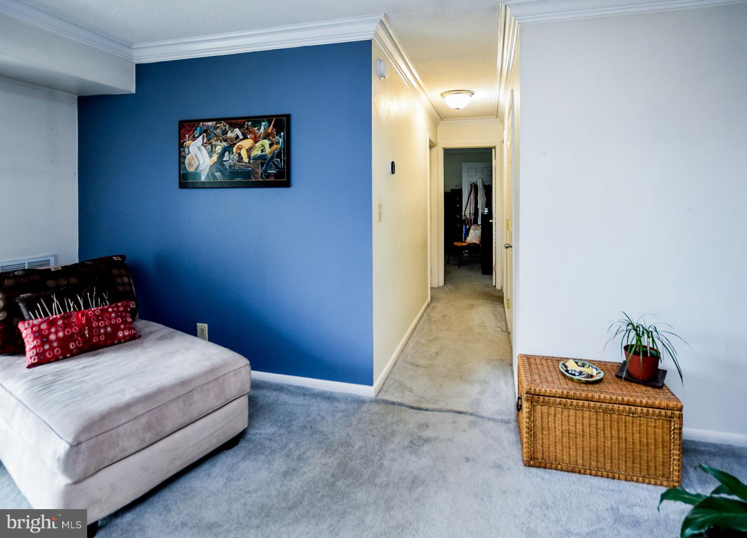 VILLAGE OF LONG REACH - Residential