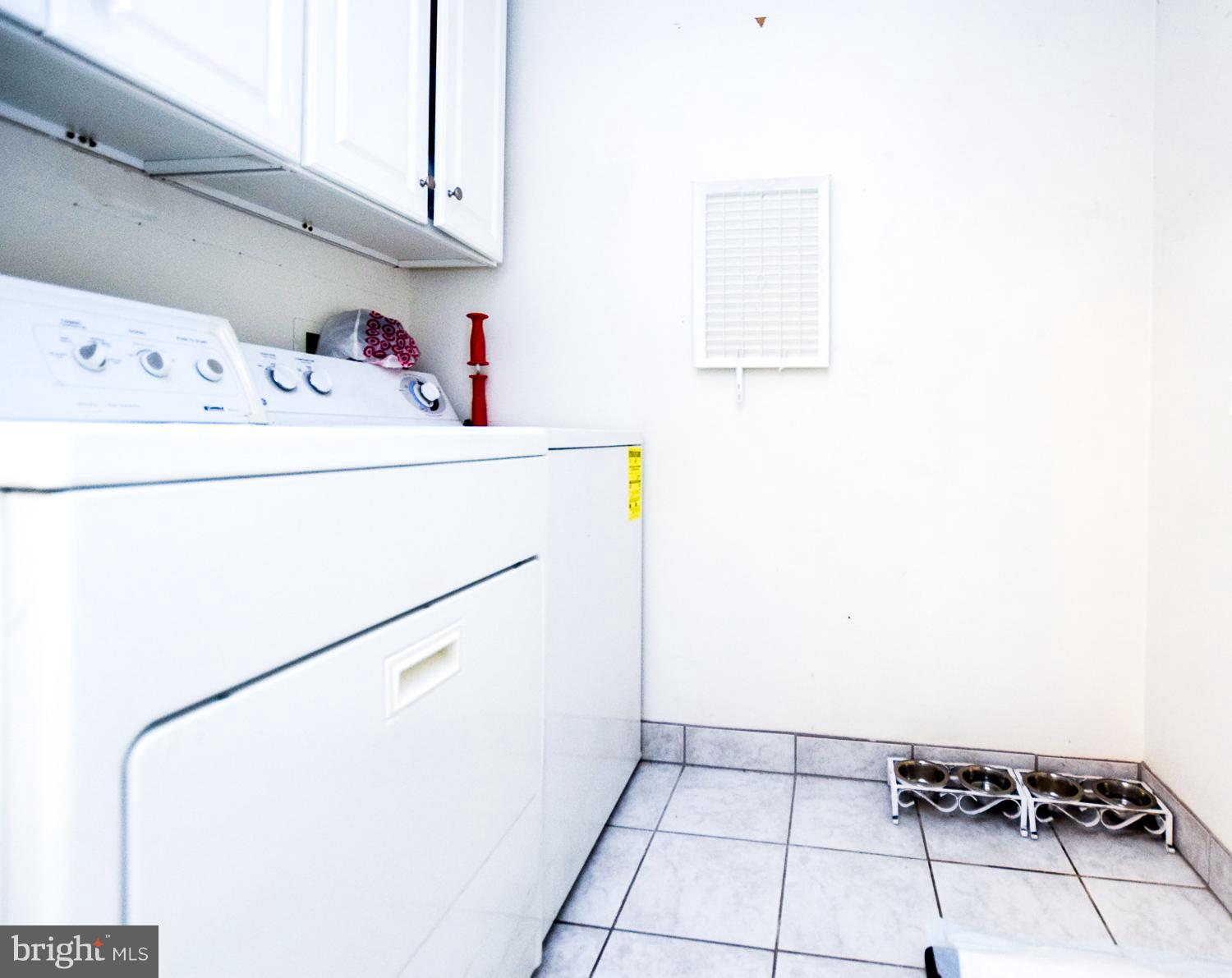 VILLAGE OF LONG REACH - Residential