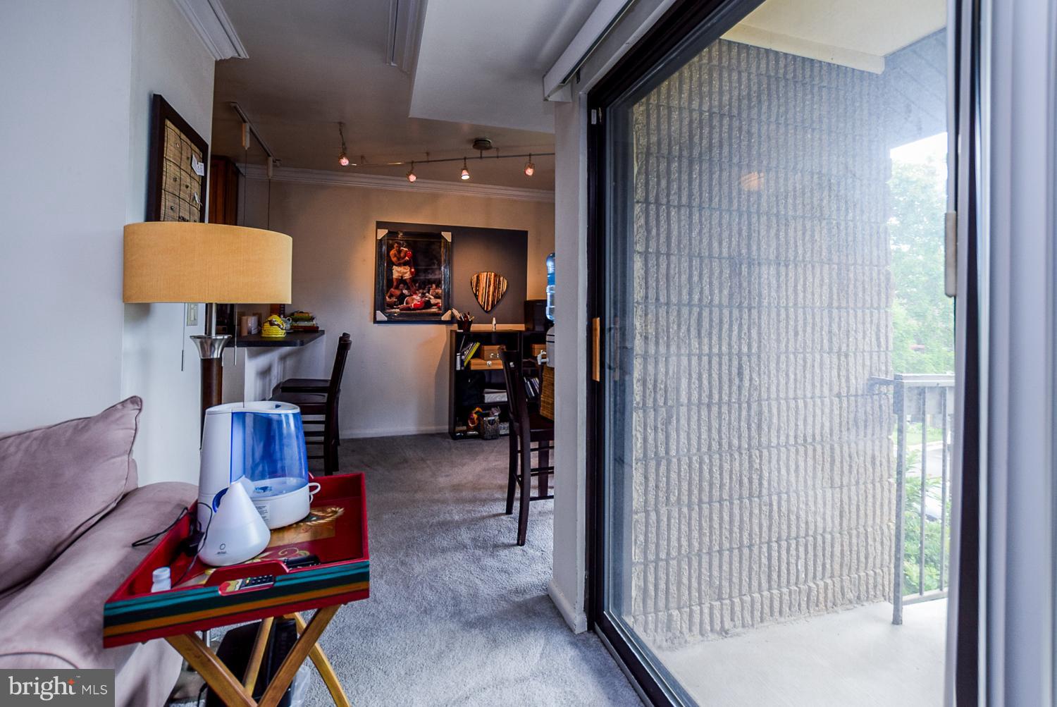 VILLAGE OF LONG REACH - Residential