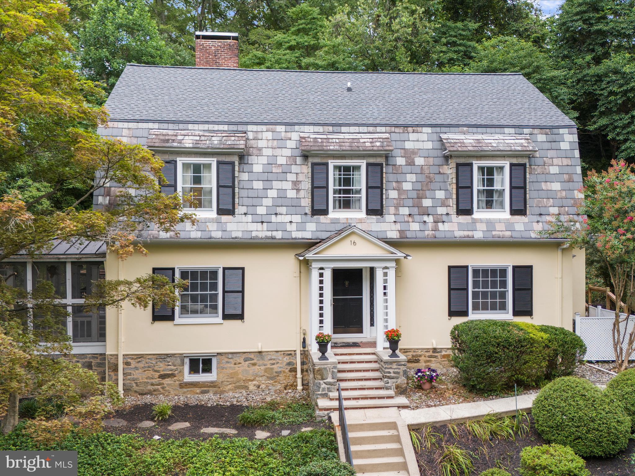 16 ELMWOOD ROAD