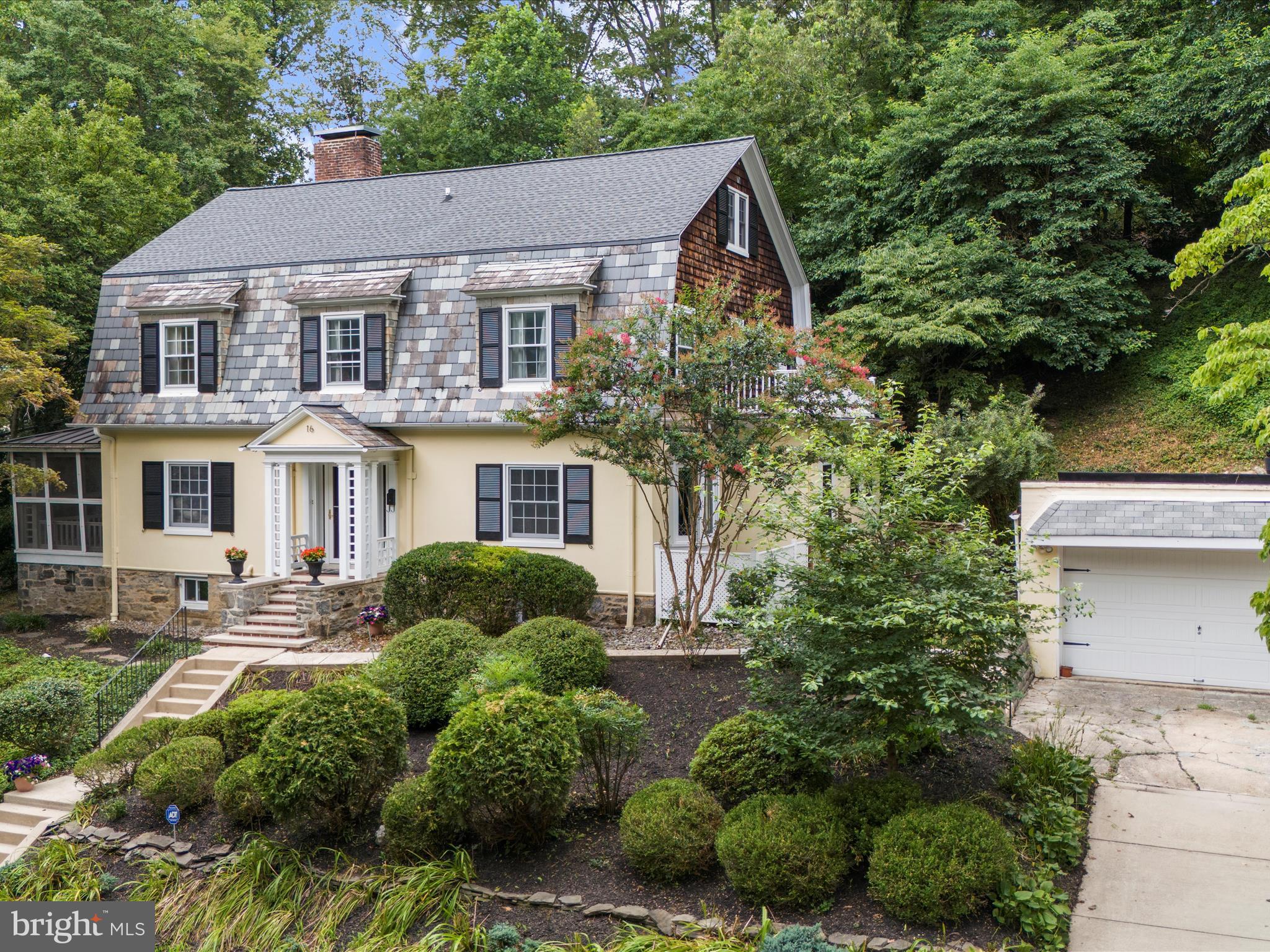 16 ELMWOOD ROAD