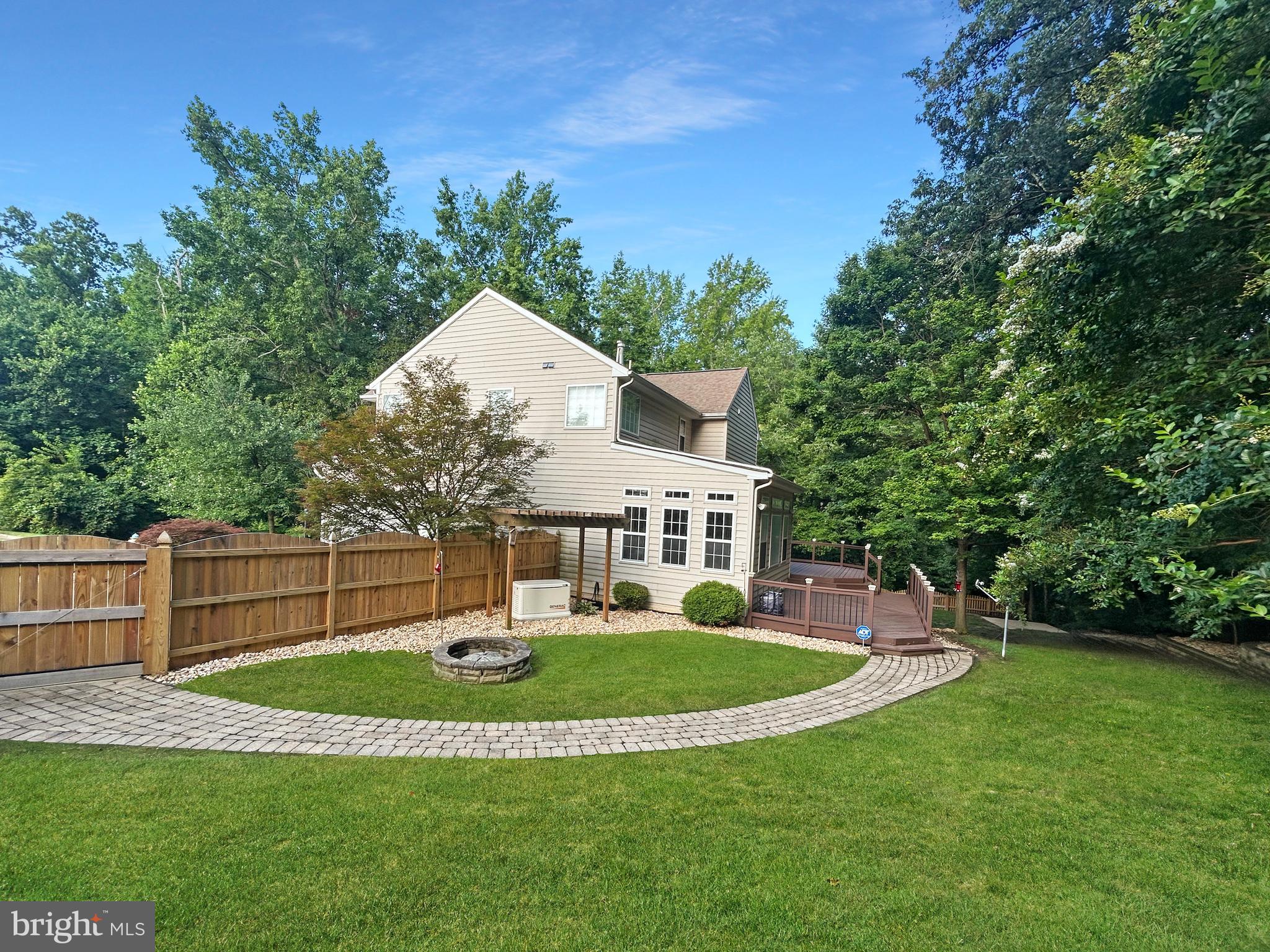 10 GARNER DRIVE