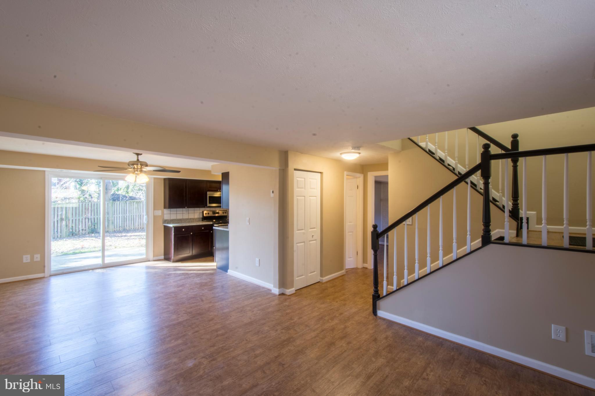 WHISPERING WOODS - Residential