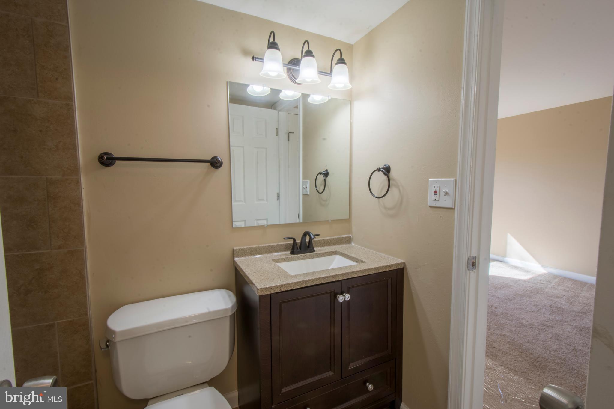 WHISPERING WOODS - Residential