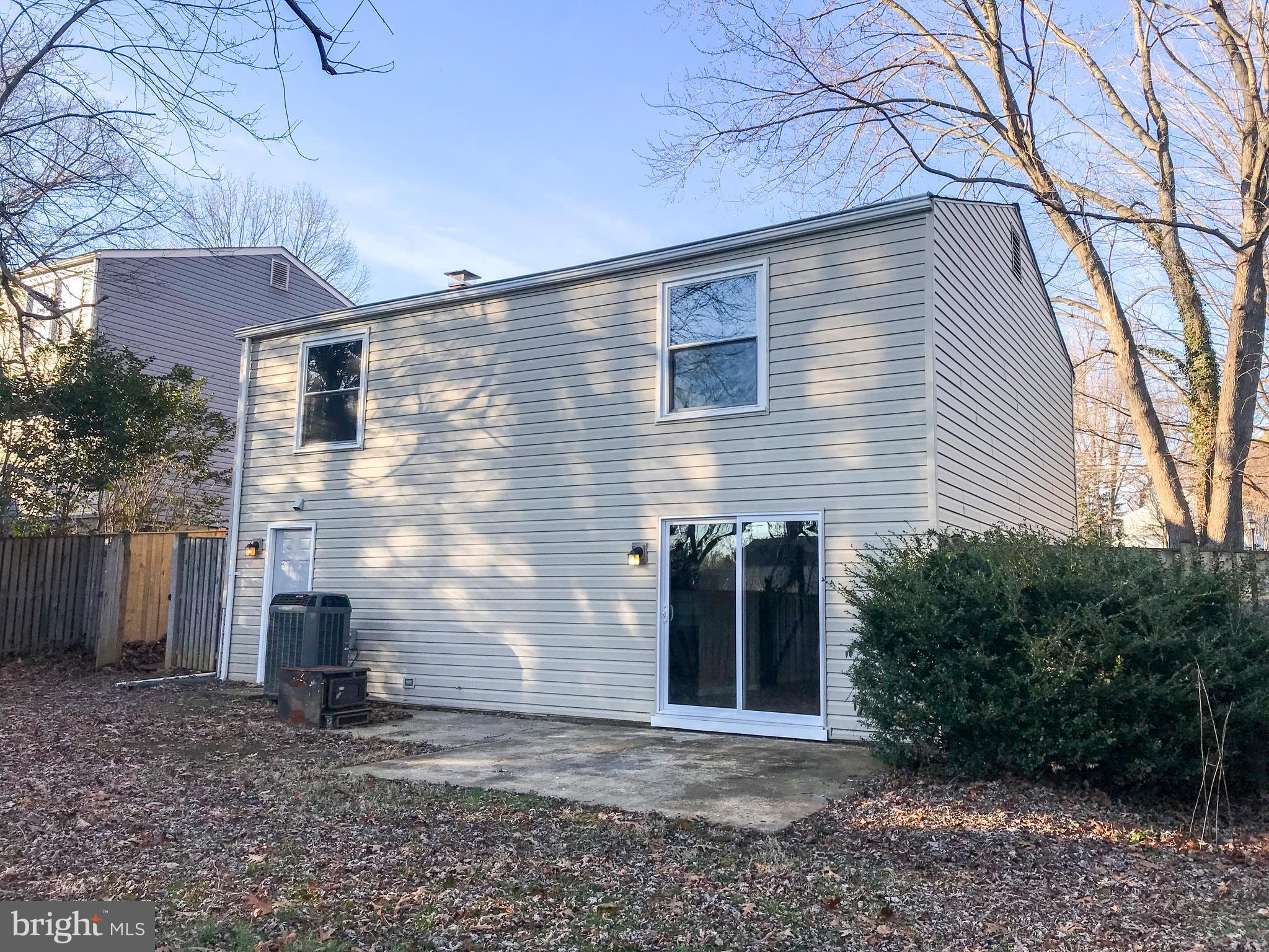 WHISPERING WOODS - Residential