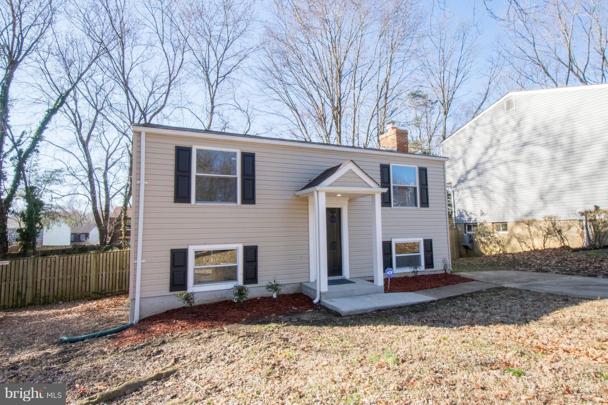 WHISPERING WOODS - Residential