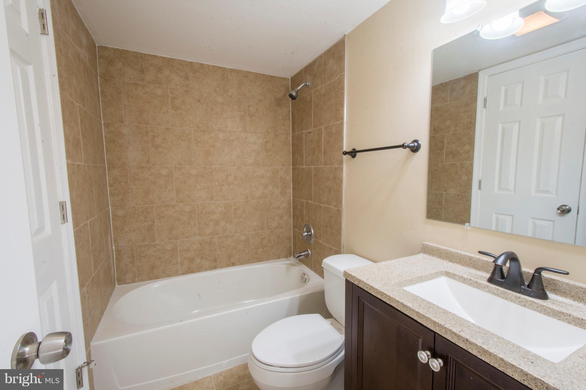 WHISPERING WOODS - Residential