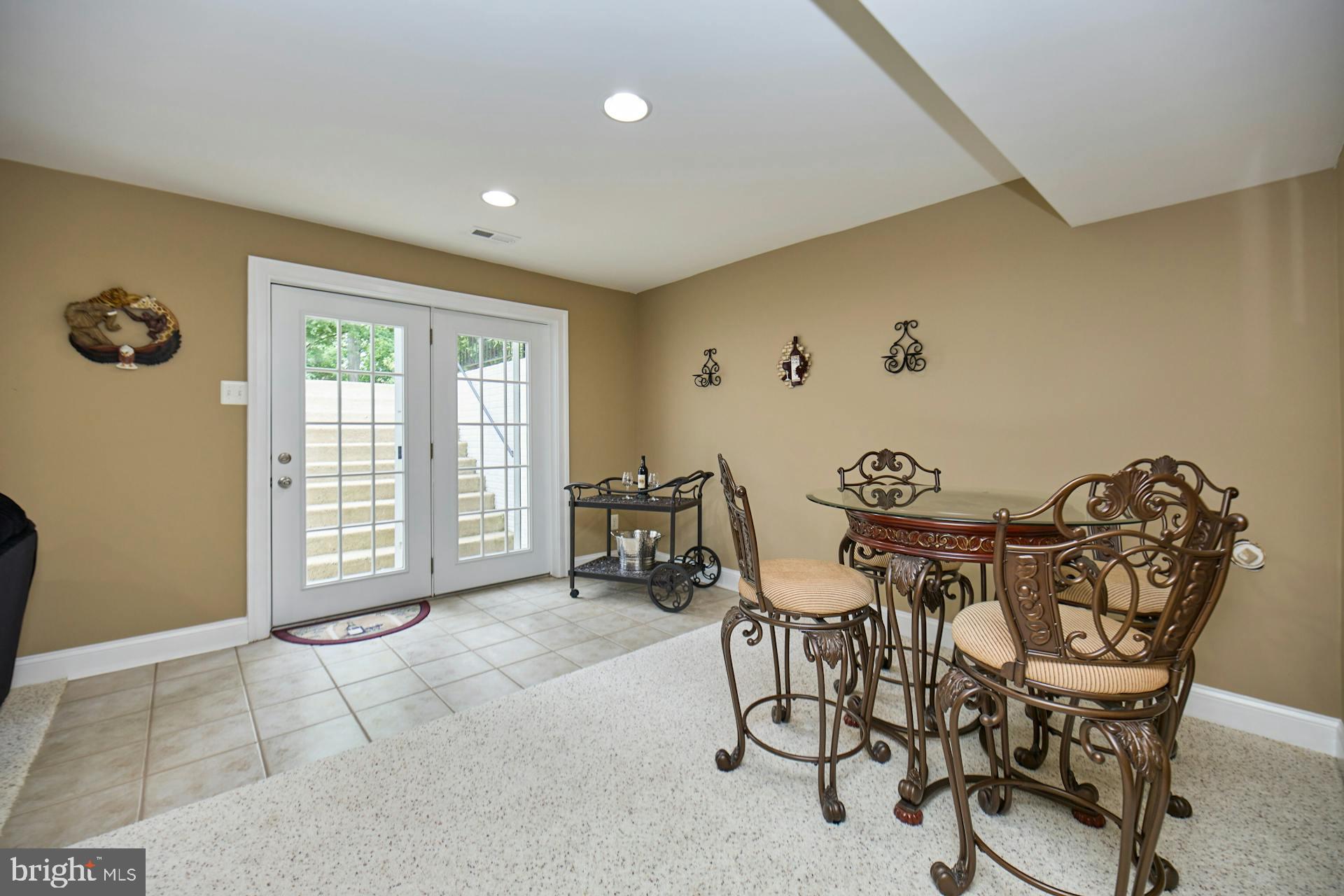 PIEDMONT - Residential