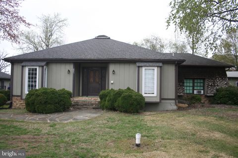 208 SAINT MARYS AVENUE A LA PLATA MD 20646