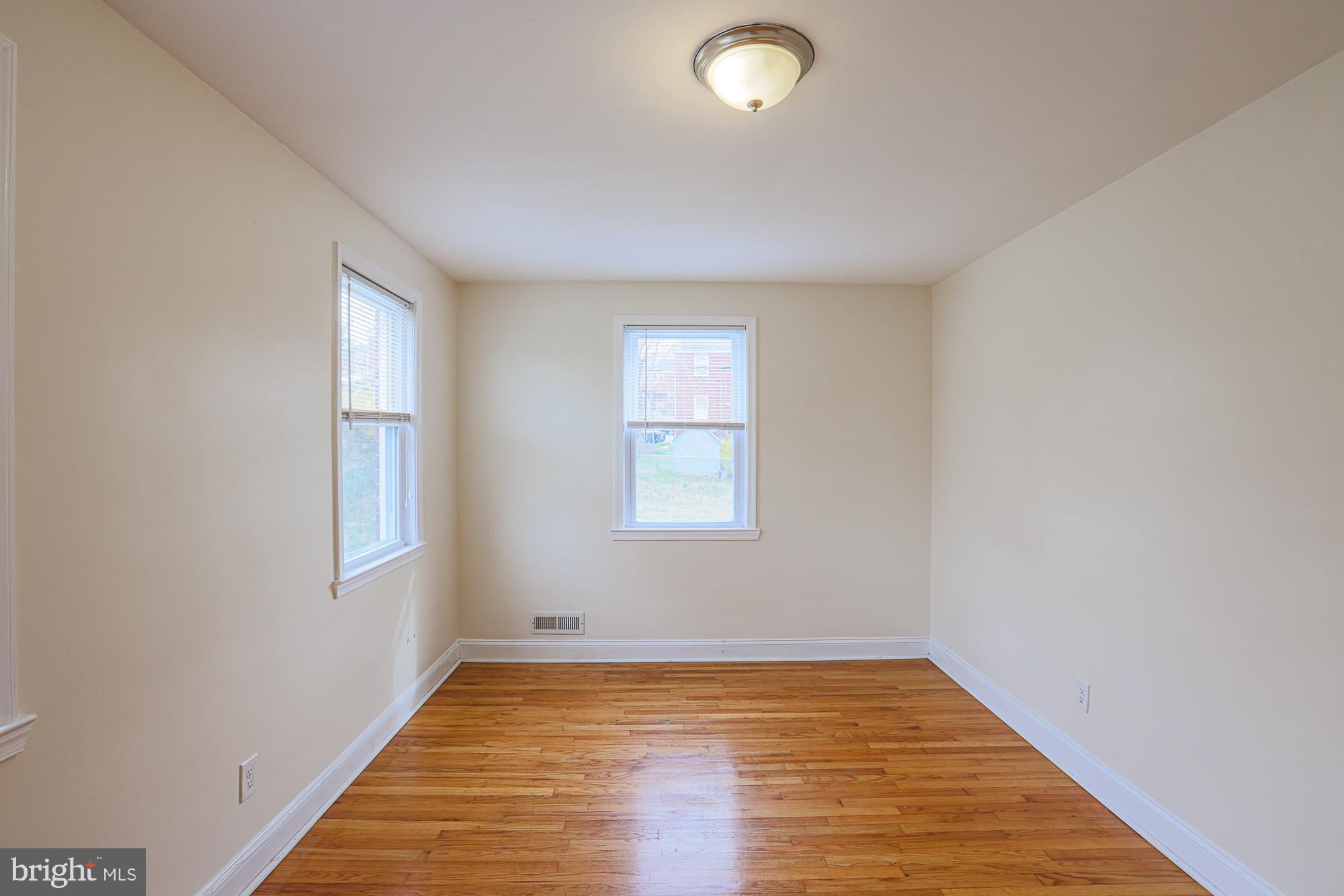 CEDONIA - Residential Lease