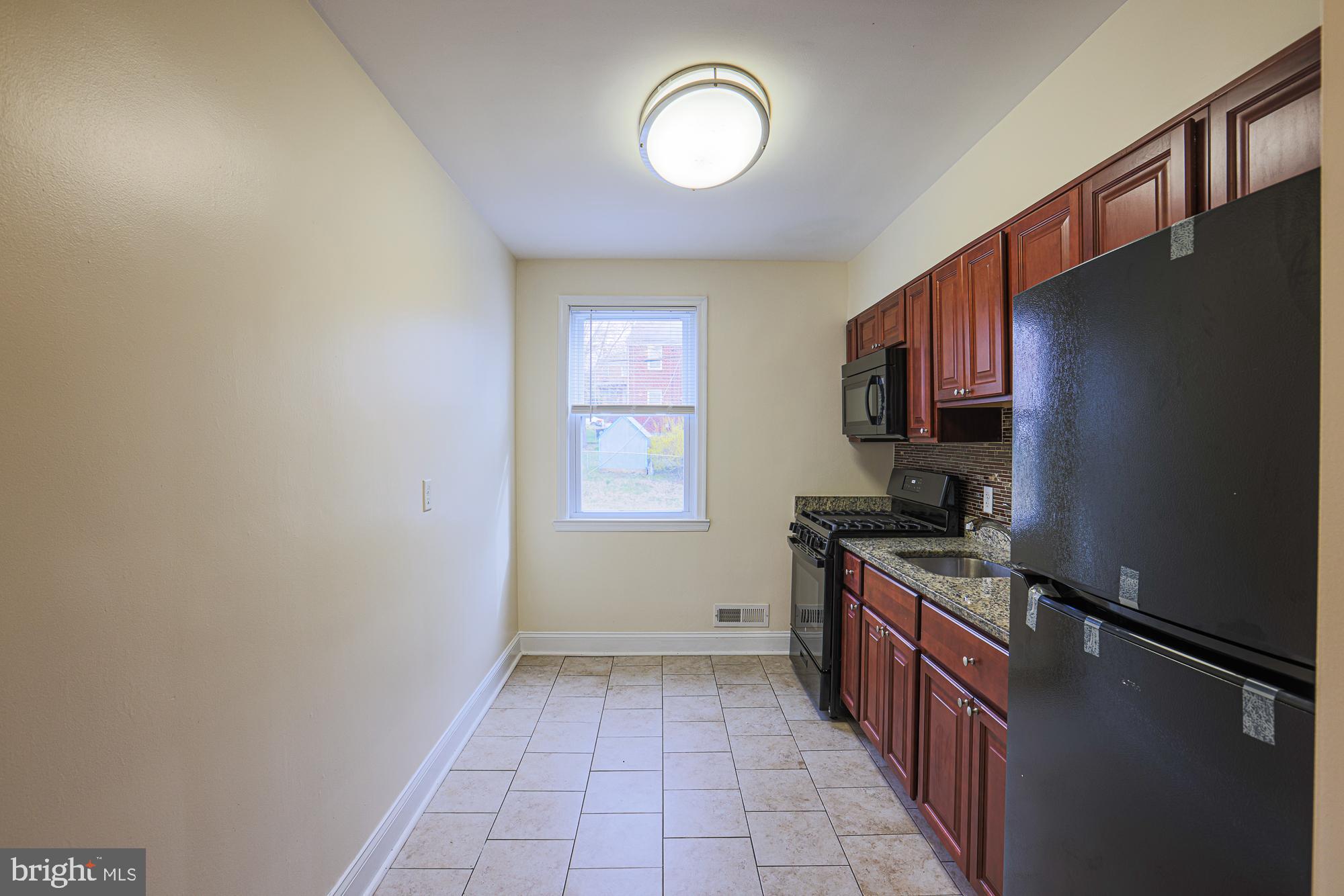 CEDONIA - Residential Lease