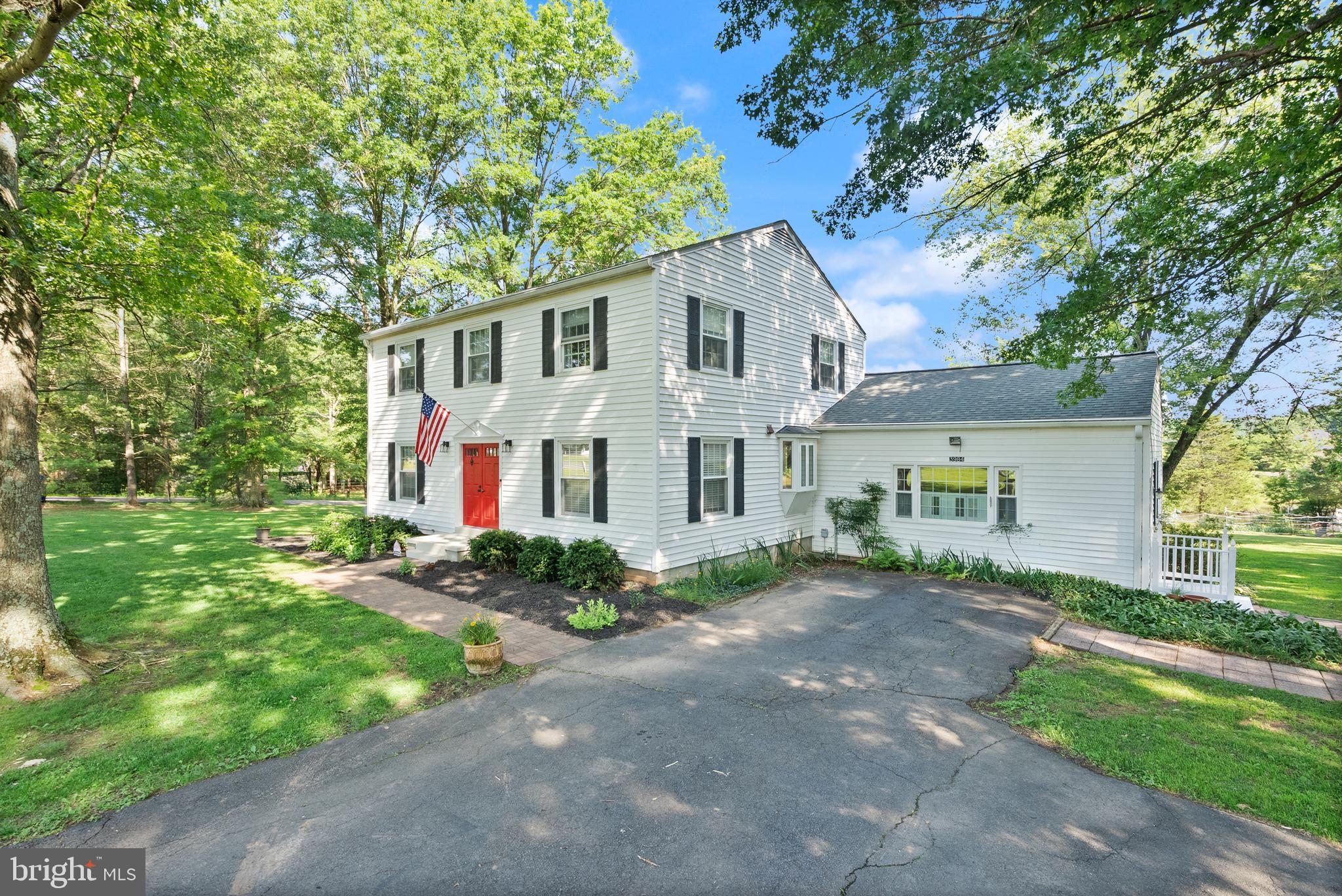 3984 DUMFRIES ROAD