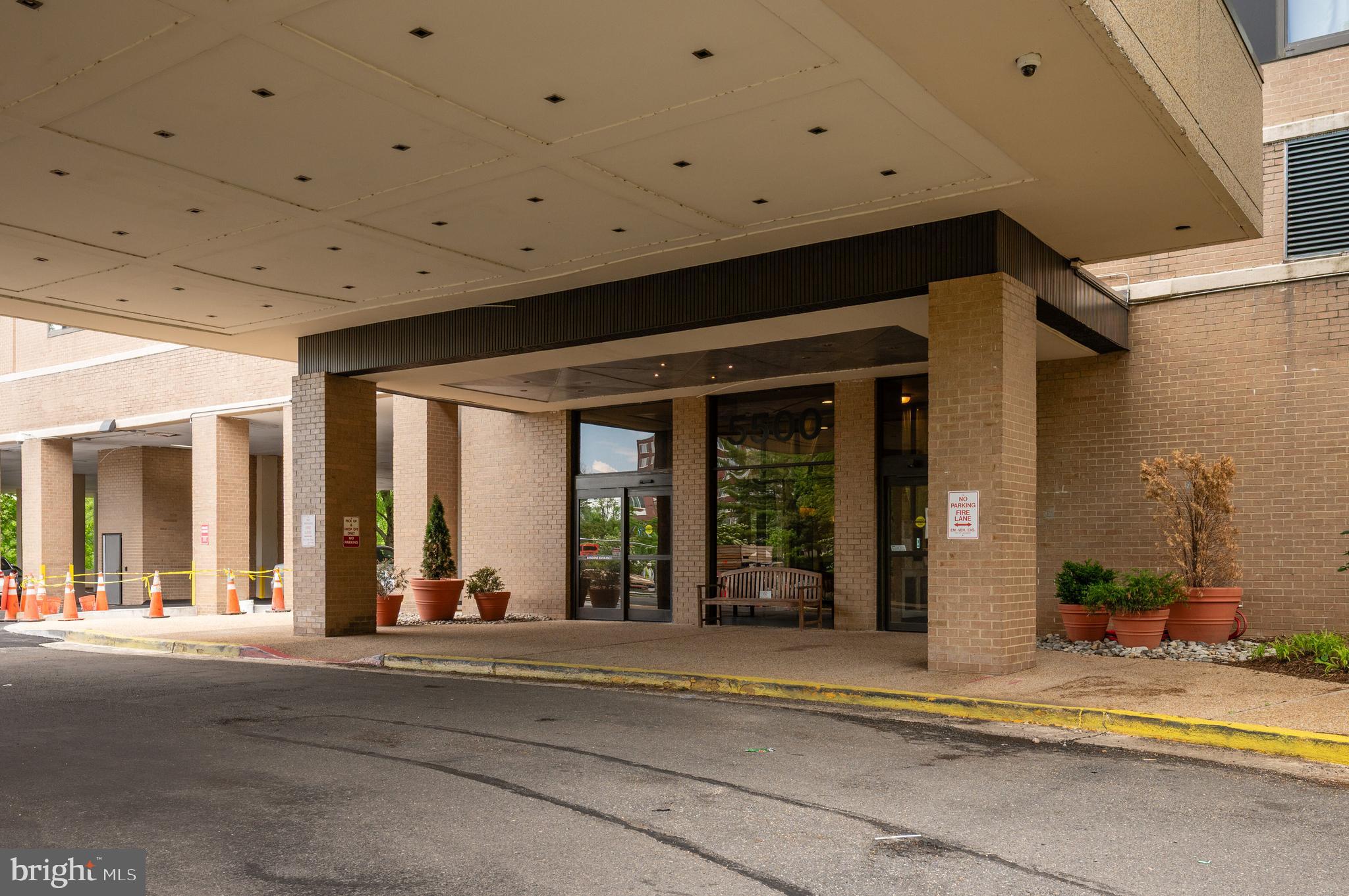 PLACE ONE - Residential