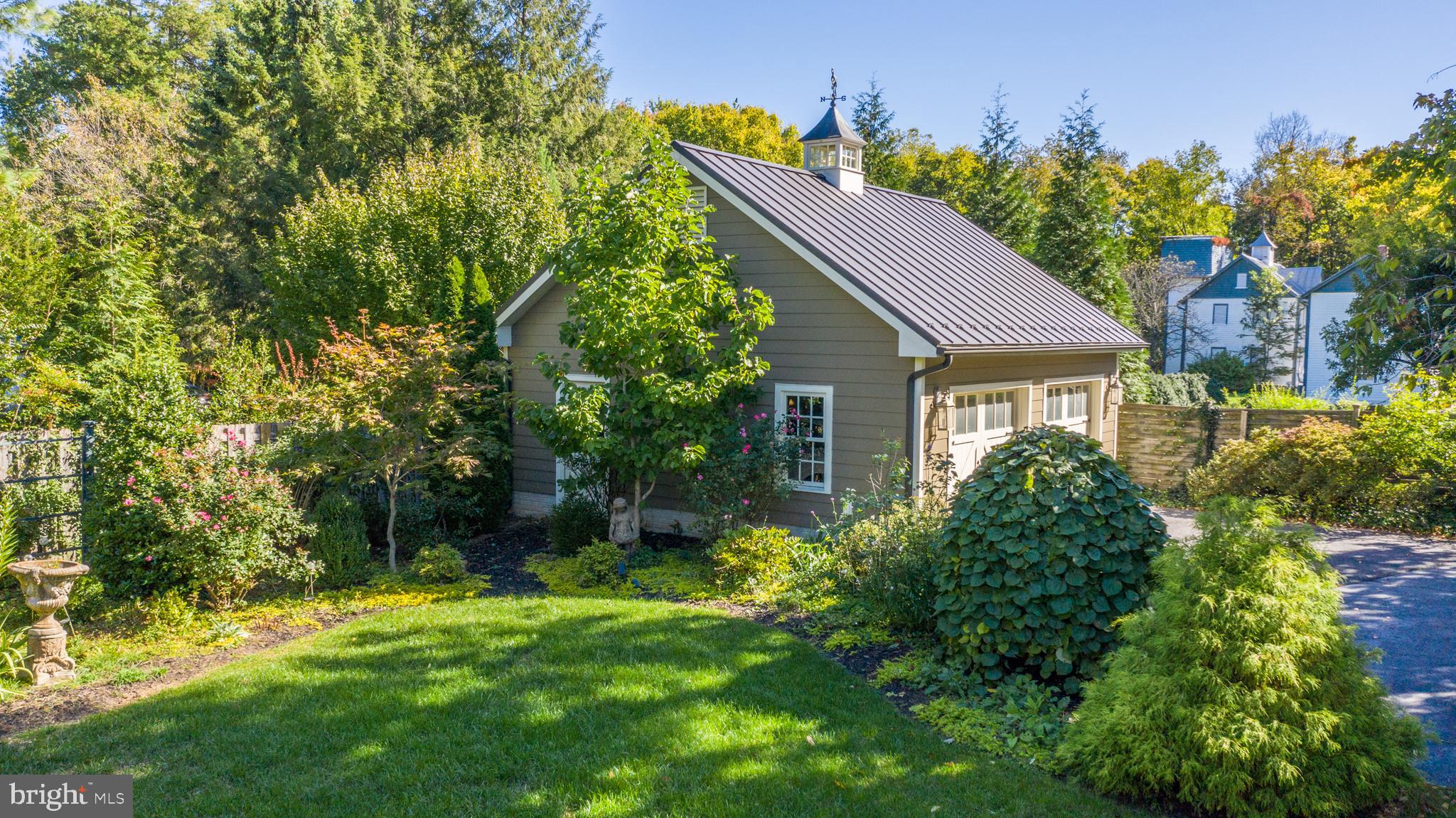 HISTORIC LEESBURG - Residential