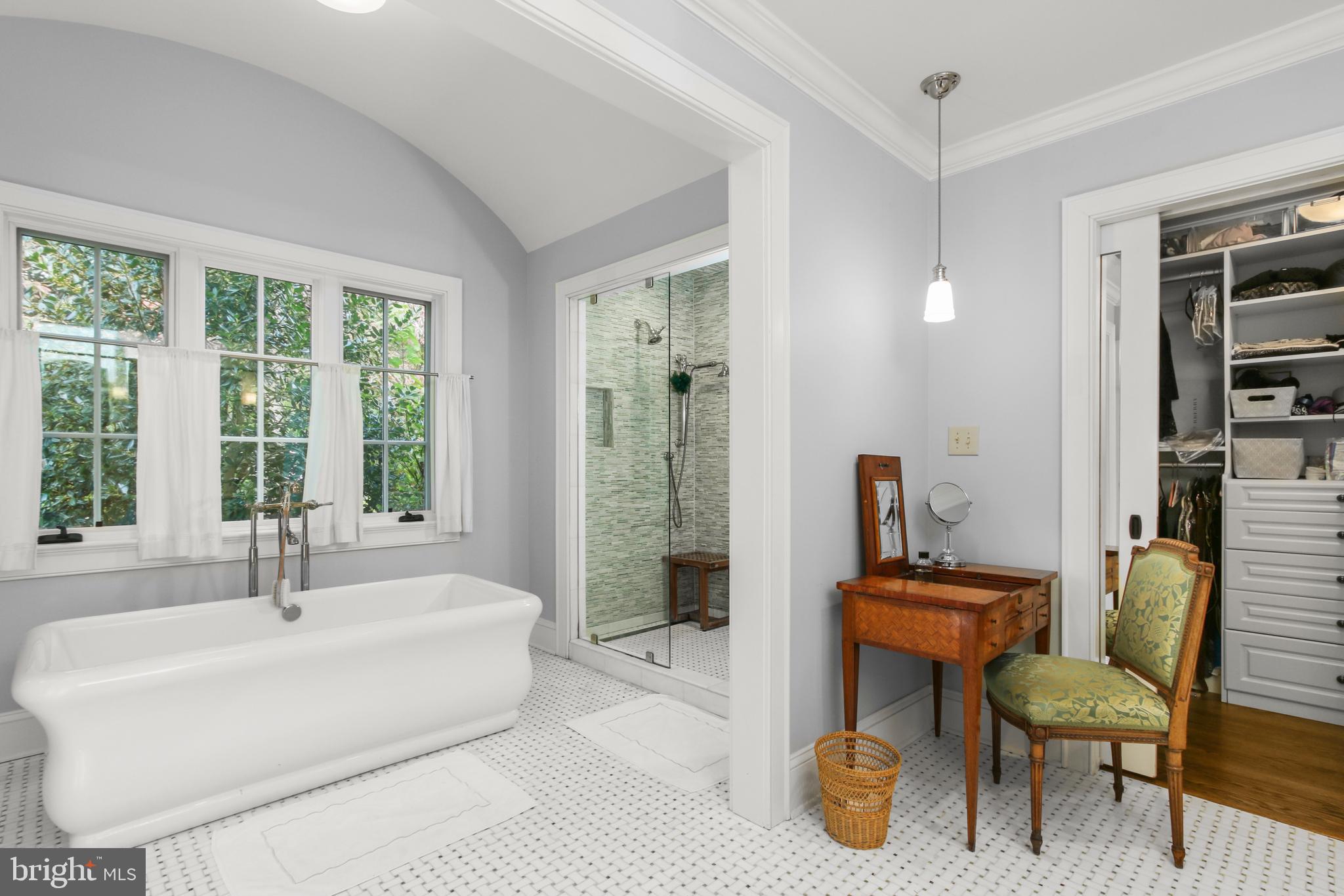 HISTORIC LEESBURG - Residential