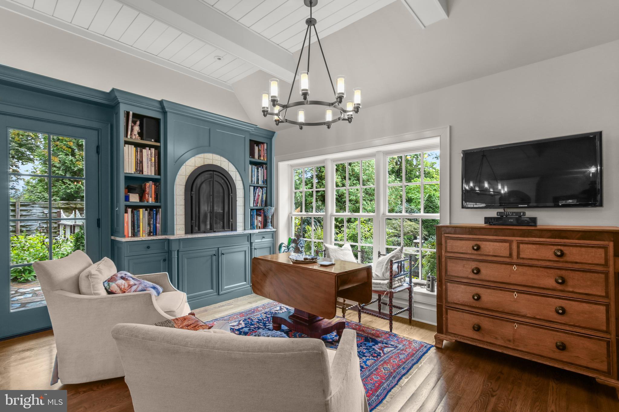 HISTORIC LEESBURG - Residential