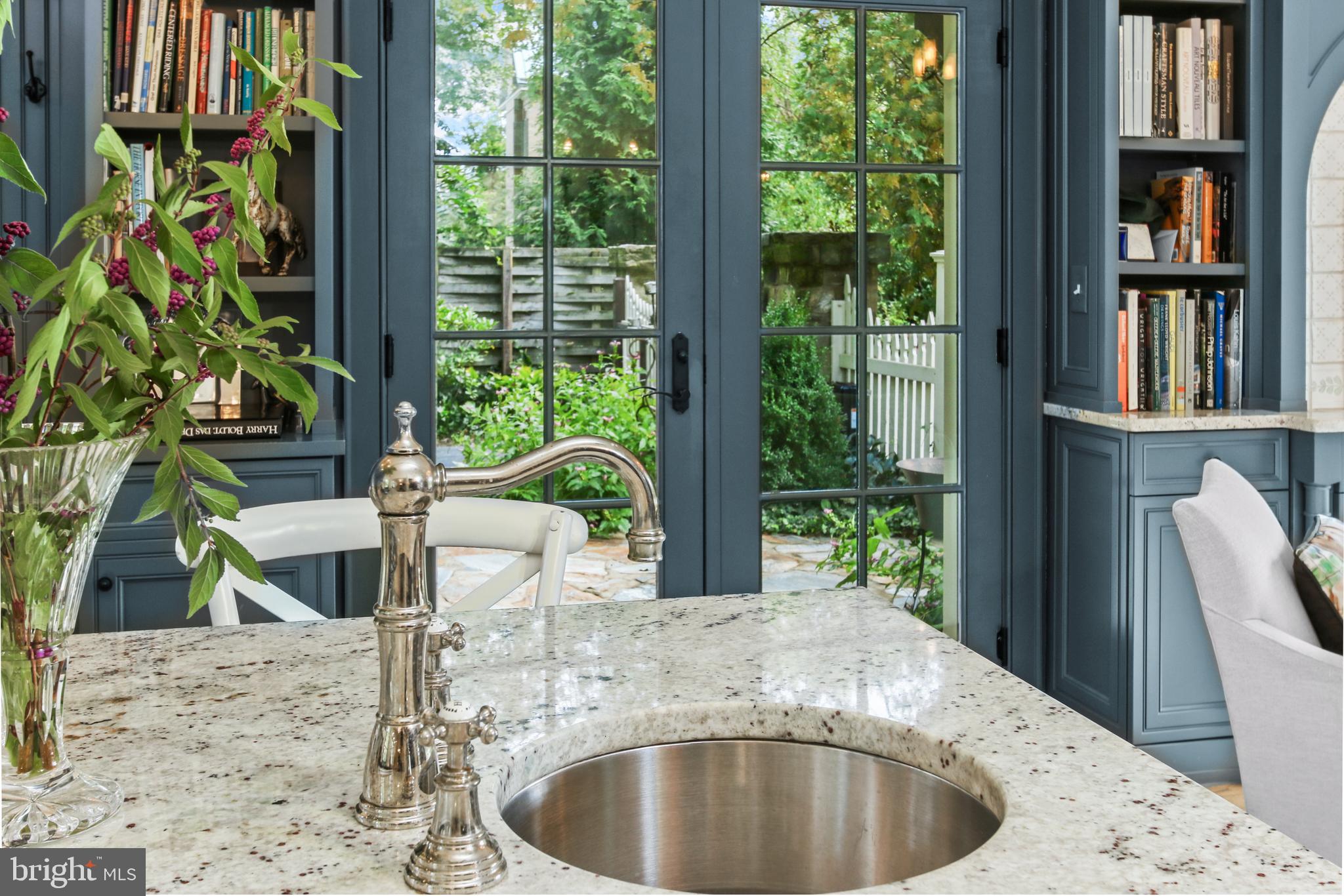 HISTORIC LEESBURG - Residential