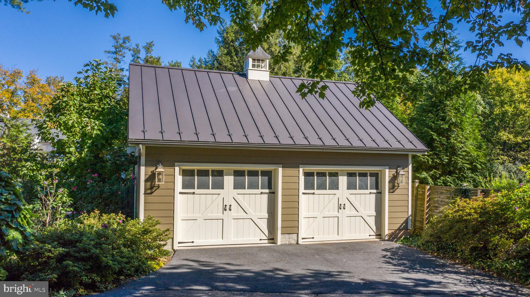 HISTORIC LEESBURG - Residential
