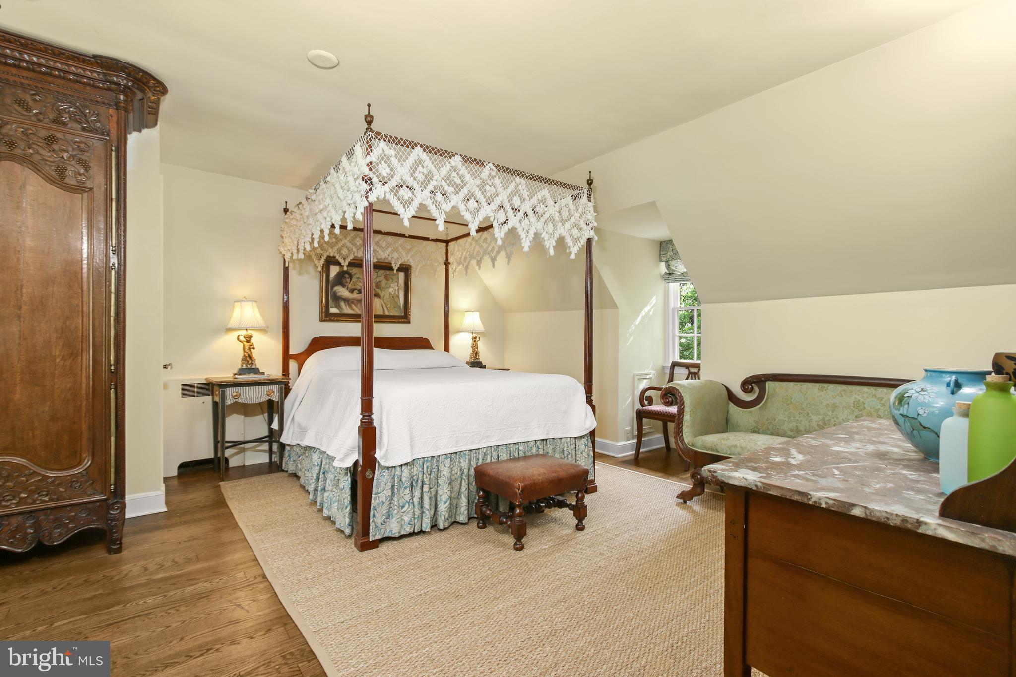 HISTORIC LEESBURG - Residential