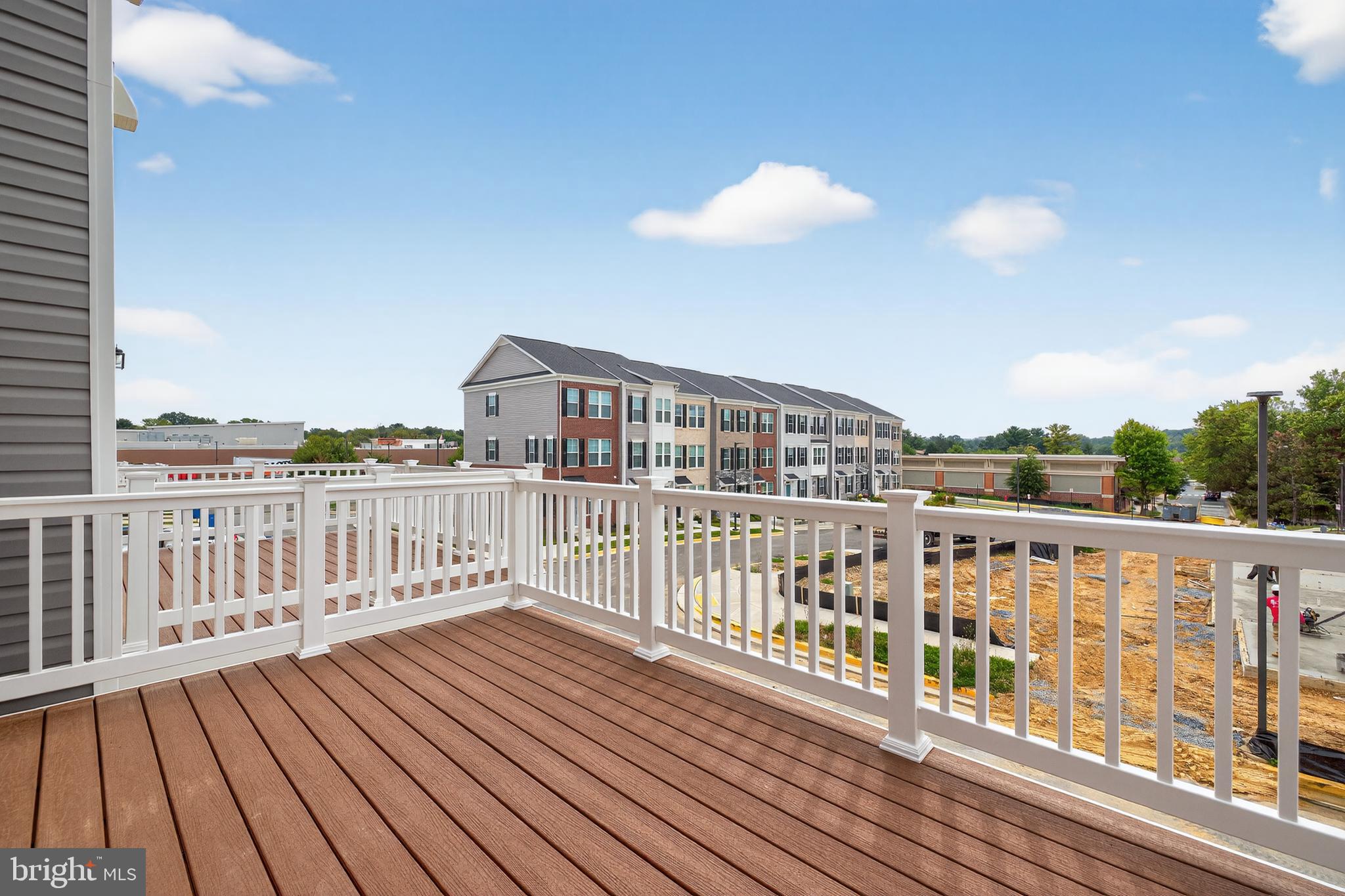 MONTGOMERY VILLAGE - Residential