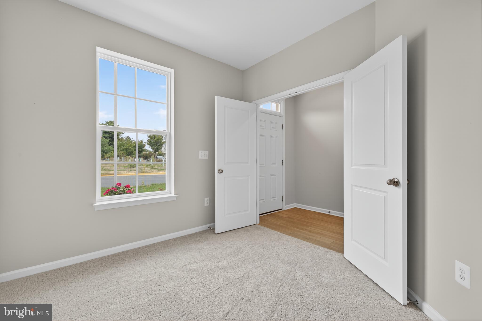 MONTGOMERY VILLAGE - Residential