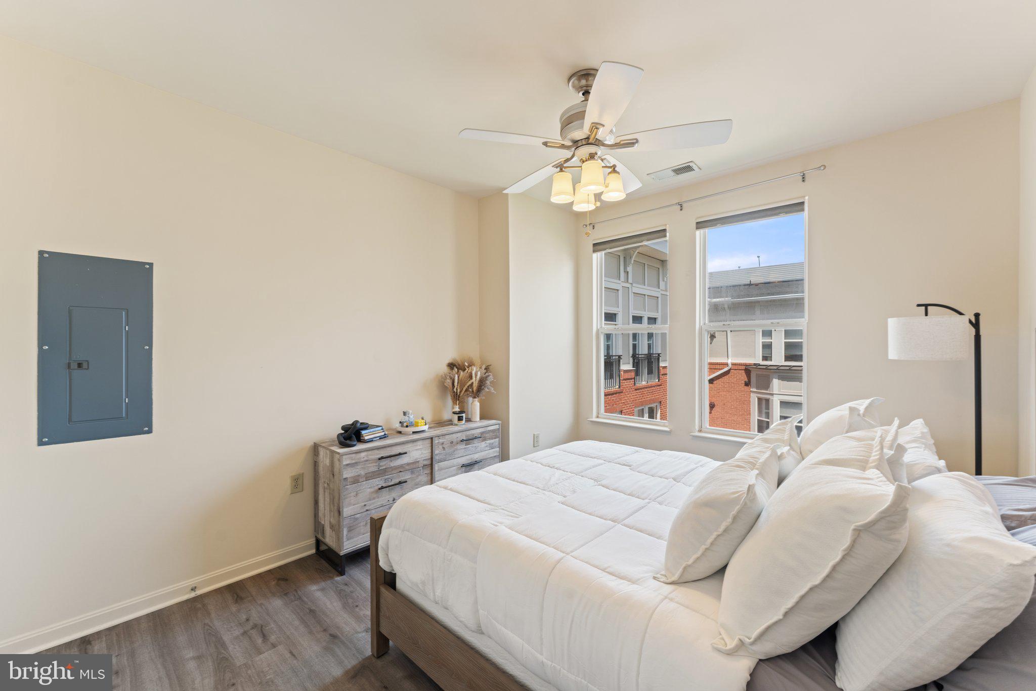 HALSTEAD AT THE METRO - Residential