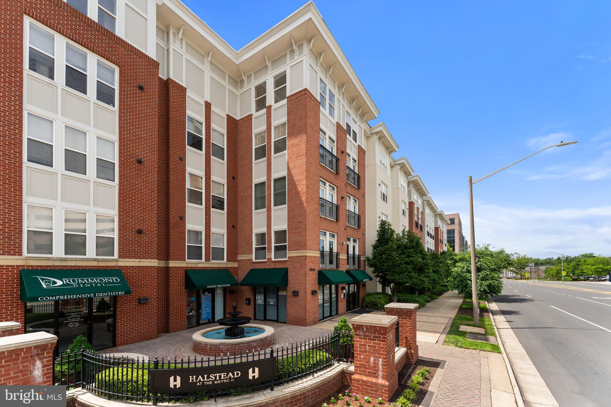 HALSTEAD AT THE METRO - Residential