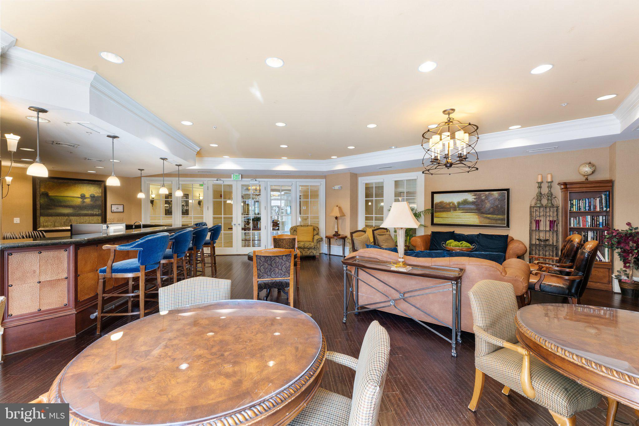 HALSTEAD AT THE METRO - Residential