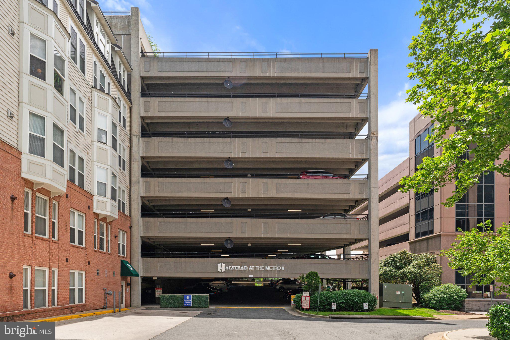 HALSTEAD AT THE METRO - Residential