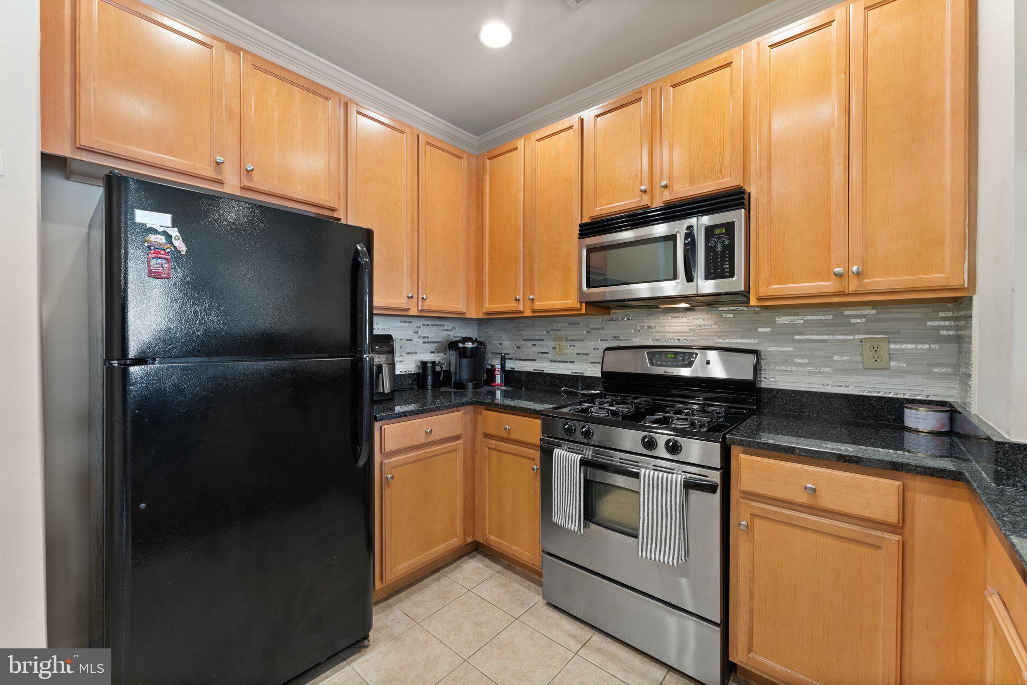 HALSTEAD AT THE METRO - Residential